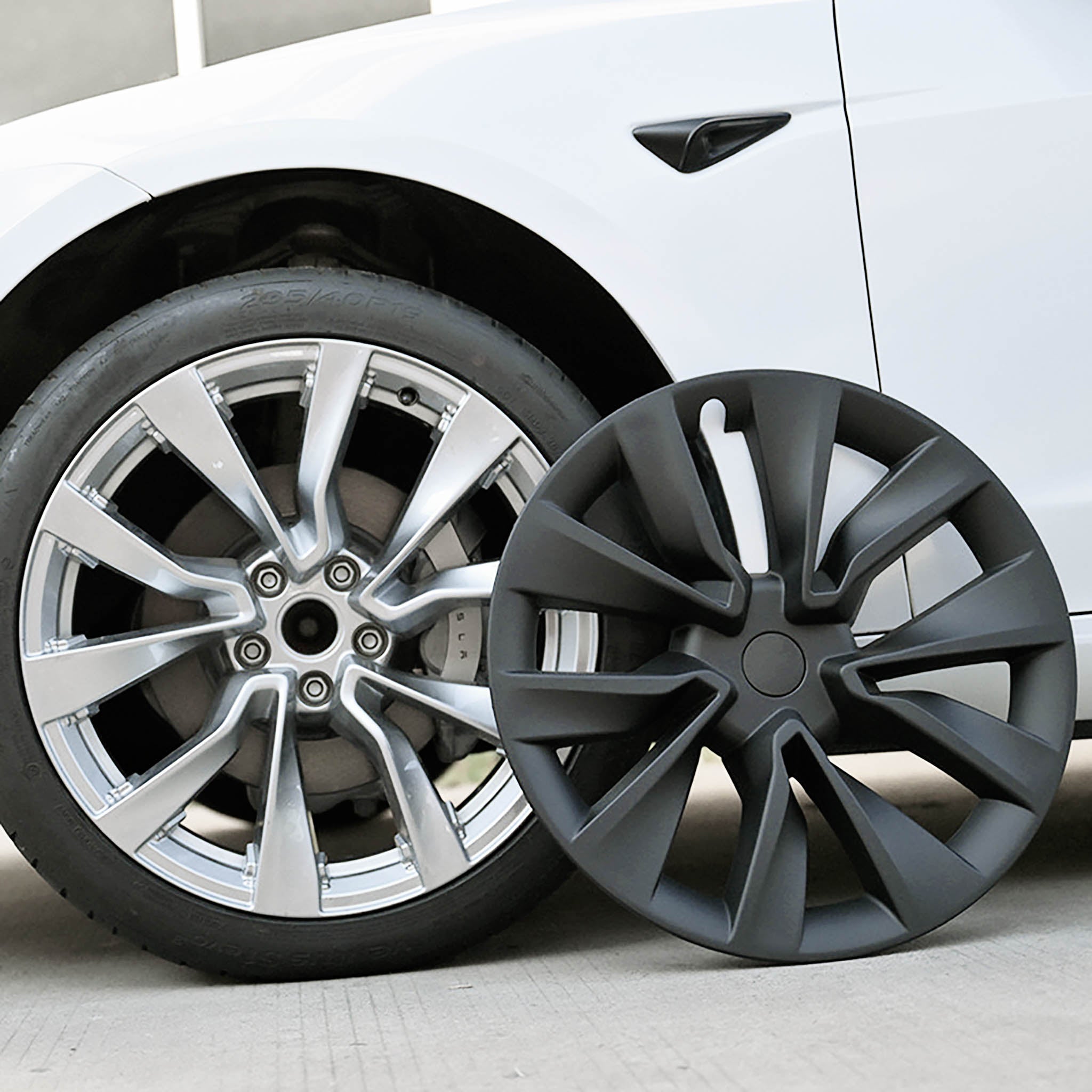 Easy Snap-On 19-inch Nova Wheel Cover for Tesla Model 3 Highland