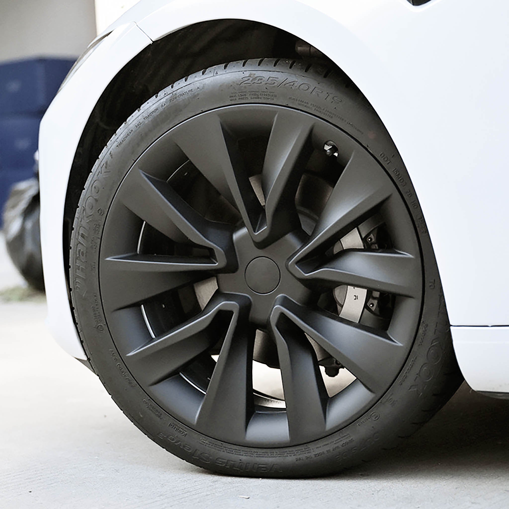 Close-up of 19-inch Nova Wheel Cover for Tesla Model 3 Navo Wheels