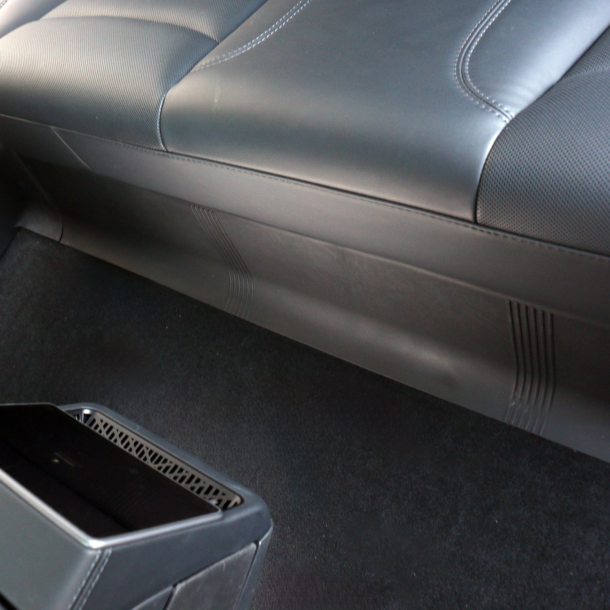 2024+ Tesla Model 3 Highland Second-Row Seat Protector