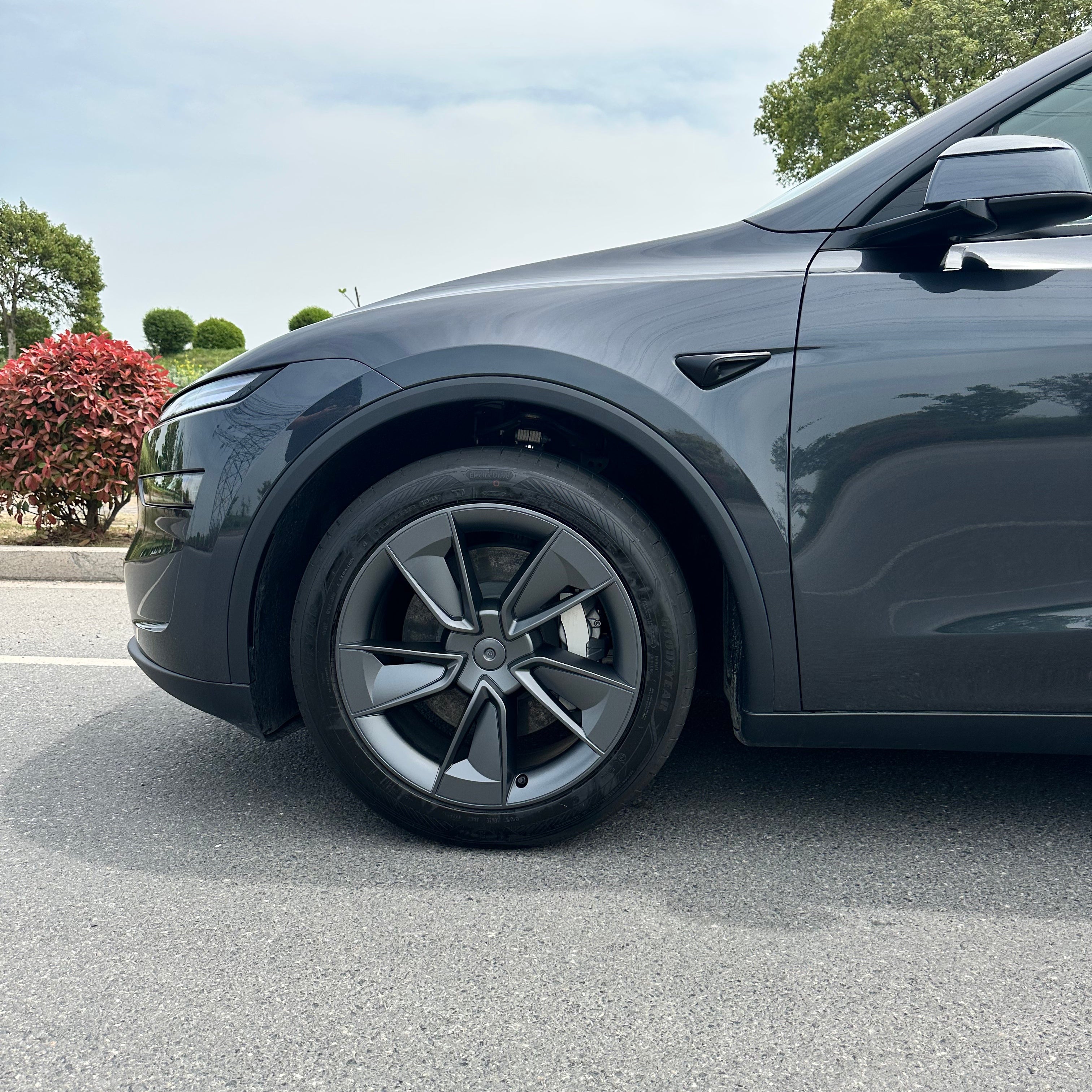 Tessgo 19" Aero Blade Wheel Covers for Tesla Model Y Juniper