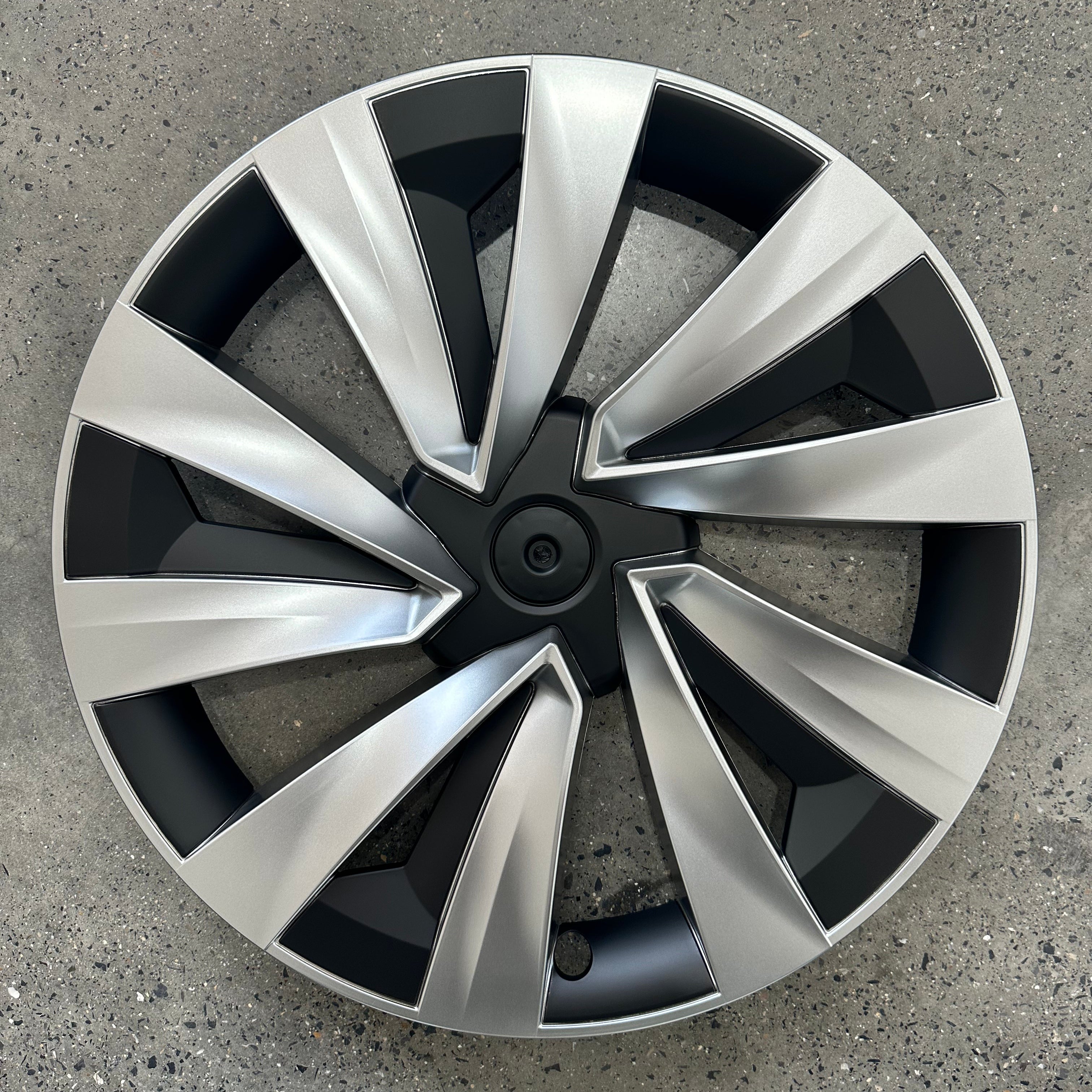 Tessgo 19" Falcon Series Wheel Covers for Tesla Model Y Juniper