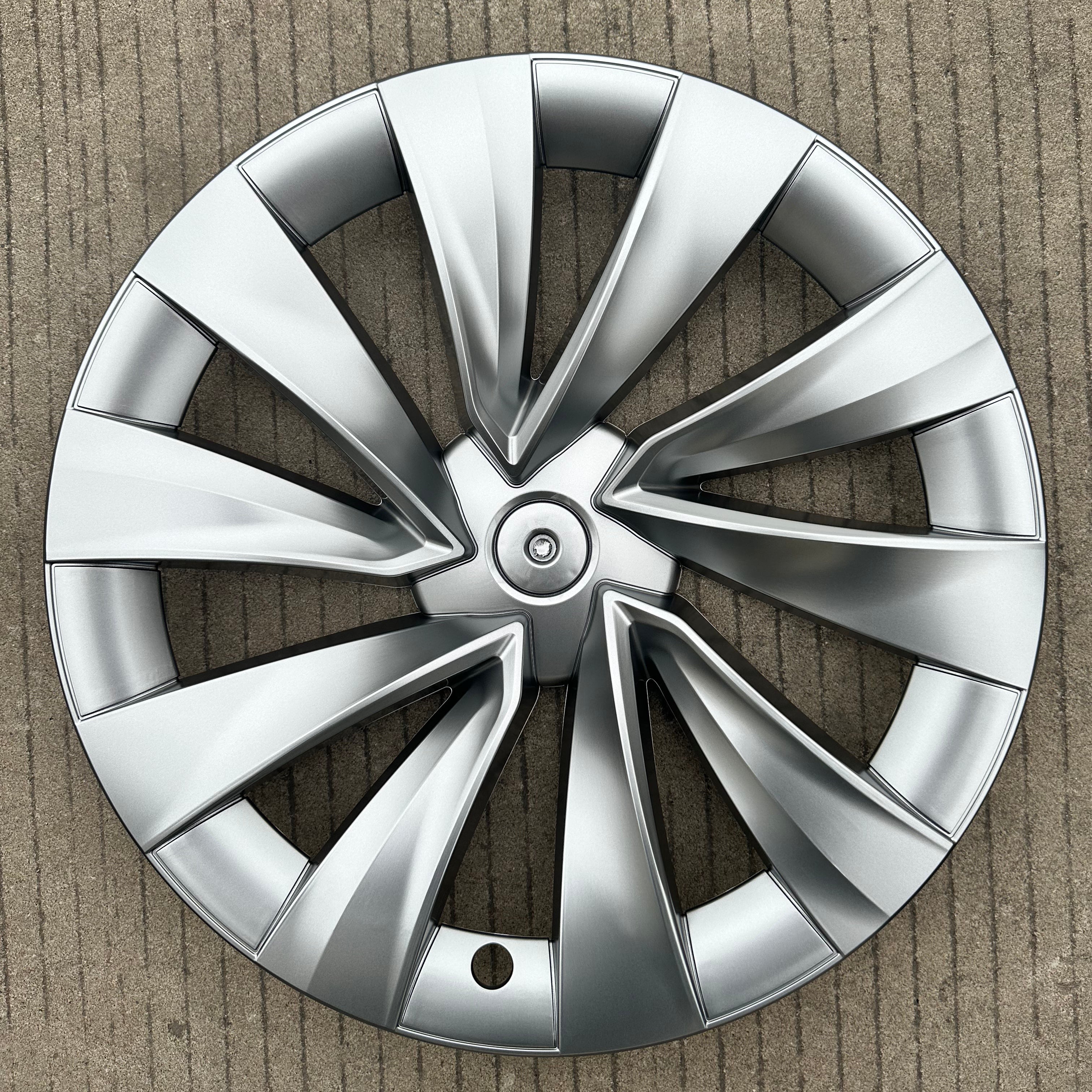 Tessgo 20" Turbinate-Style Wheel Covers for Tesla Model Y Juniper