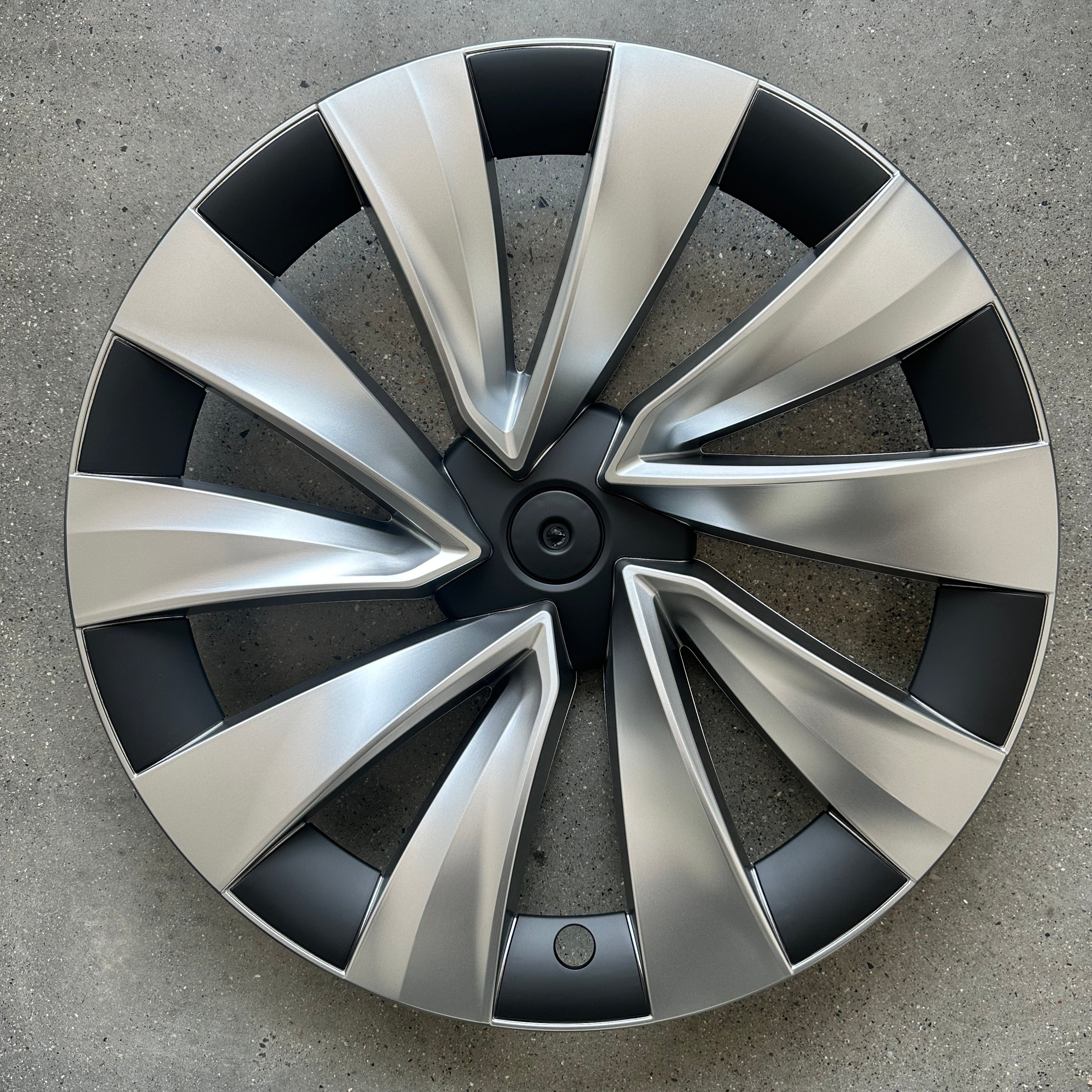 Tessgo 20" Turbinate-Style Wheel Covers for Tesla Model Y Juniper
