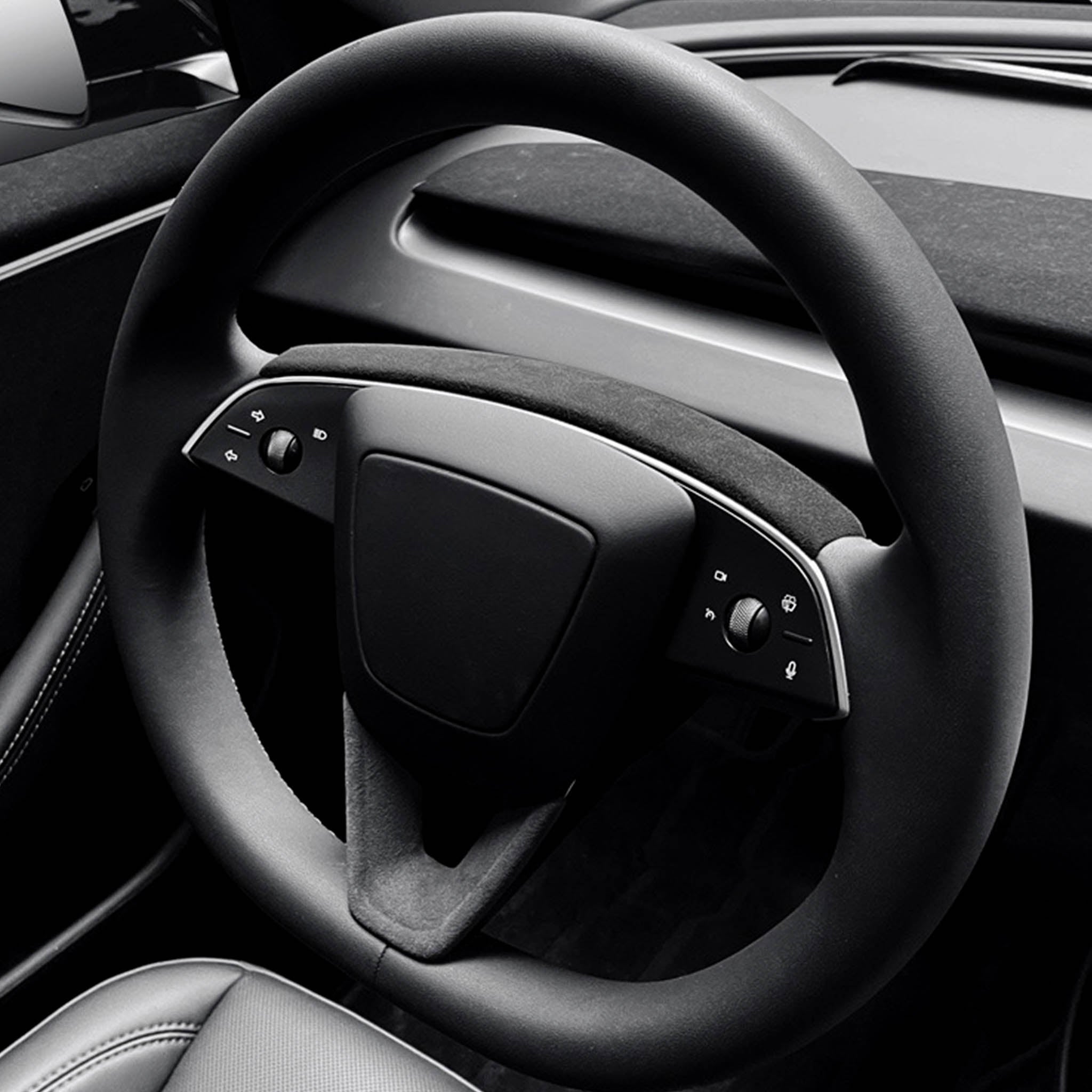 Tessgo Alcantara Steering Wheel Upper Trim Cover for Tesla Model Y Juniper 2026+