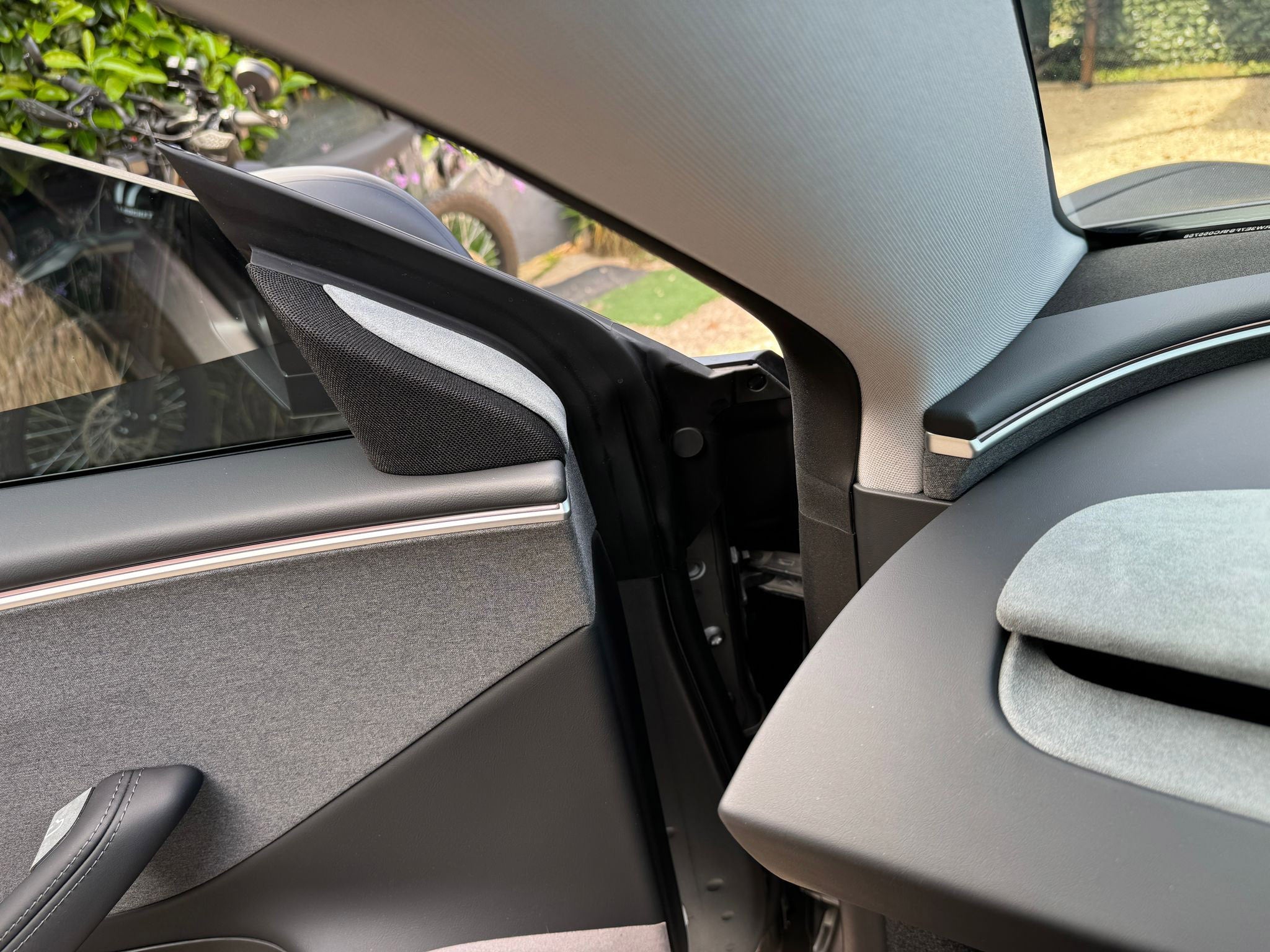 Tesla Alcantara Front Door Tweeter Trim Cover for 2024+ Model 3 Highland & New Model Y Juniper