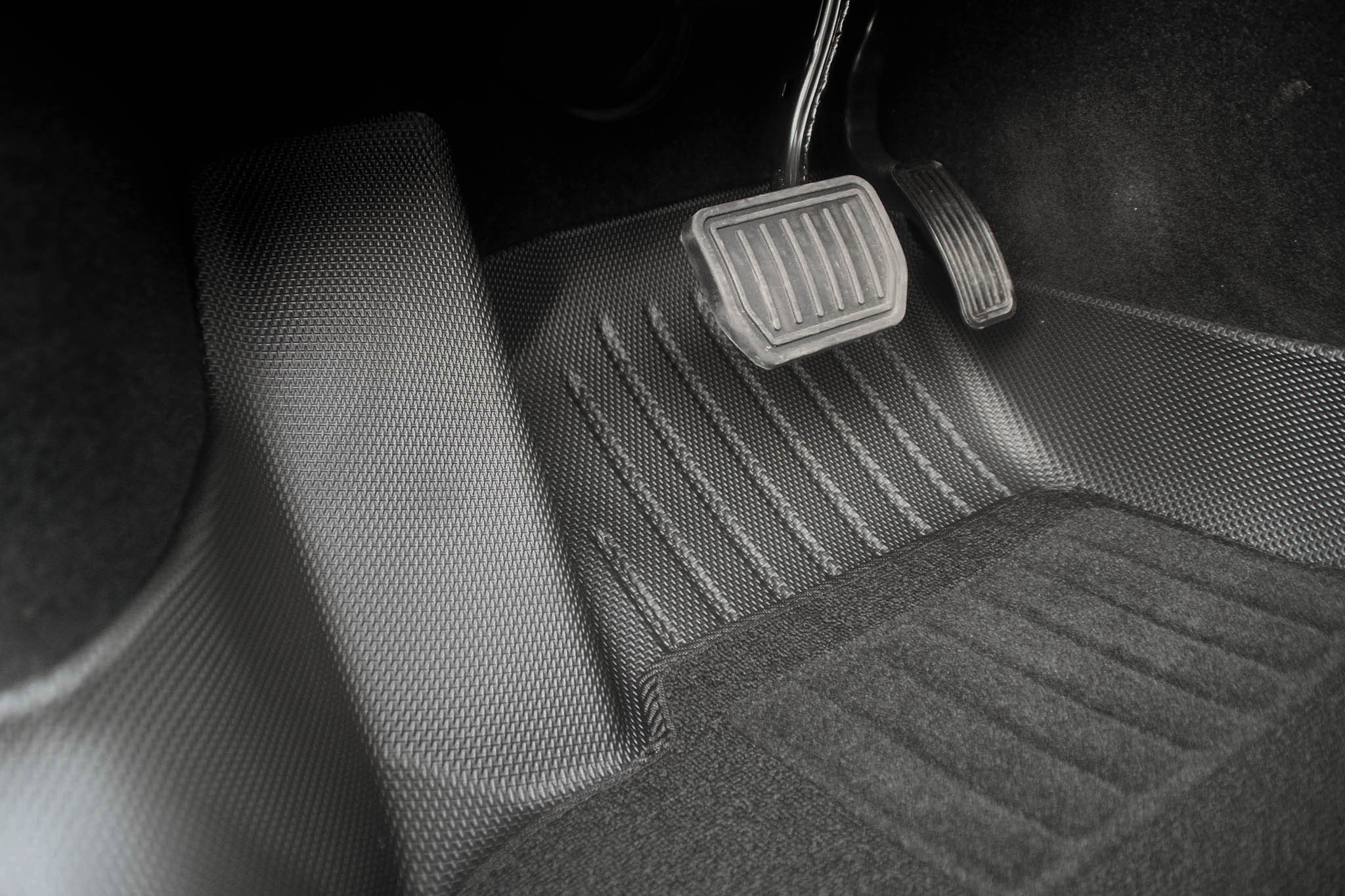 Bundle: 2024+Model 3 Highland Floor Mats Full Wrap & Liners Full Set 8 PCS (floor mat with carpets)