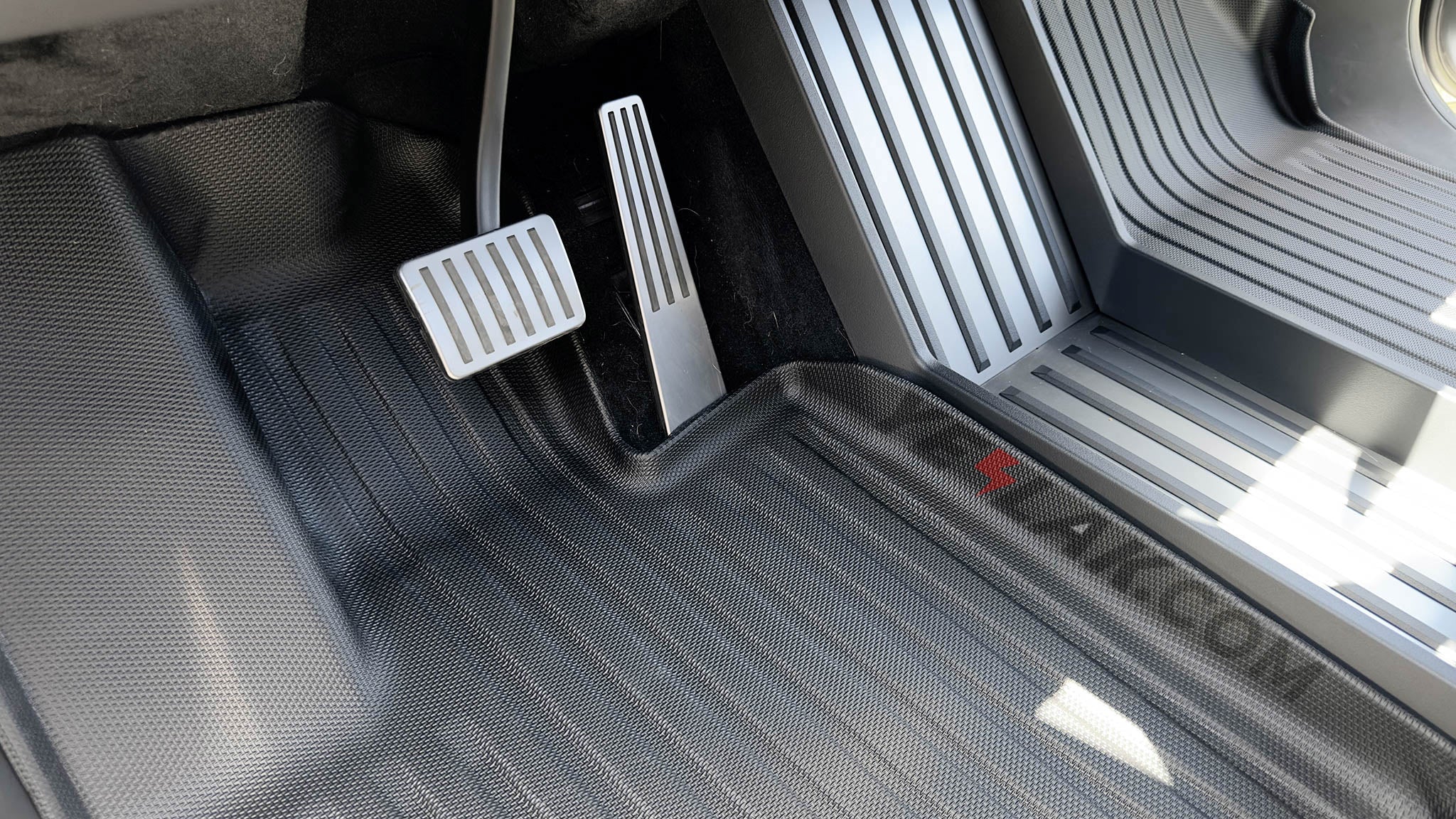 All-weather TPE Interior Floor Mats For TESLA Cybertruck