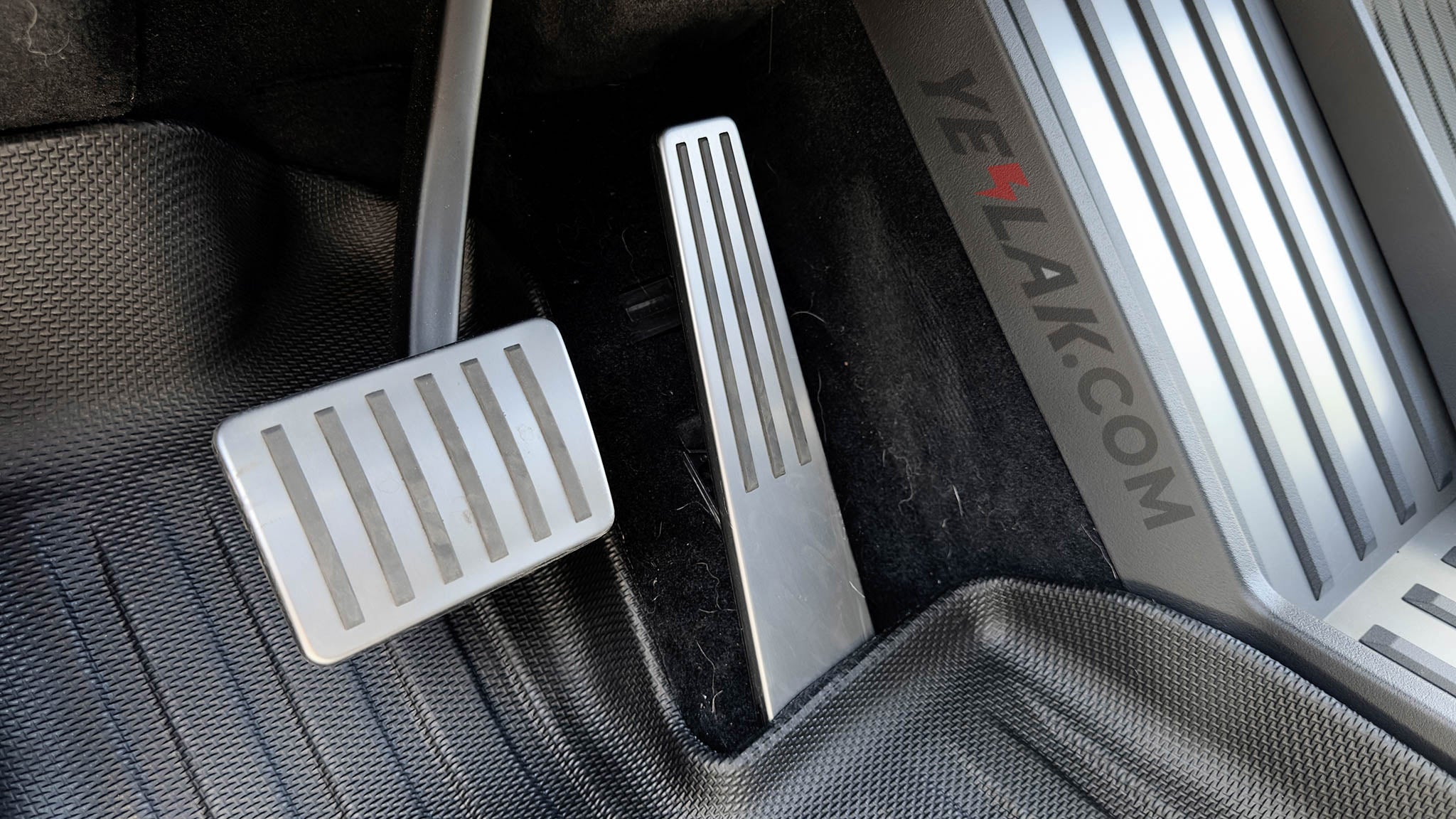 All-weather TPE Interior Floor Mats For TESLA Cybertruck