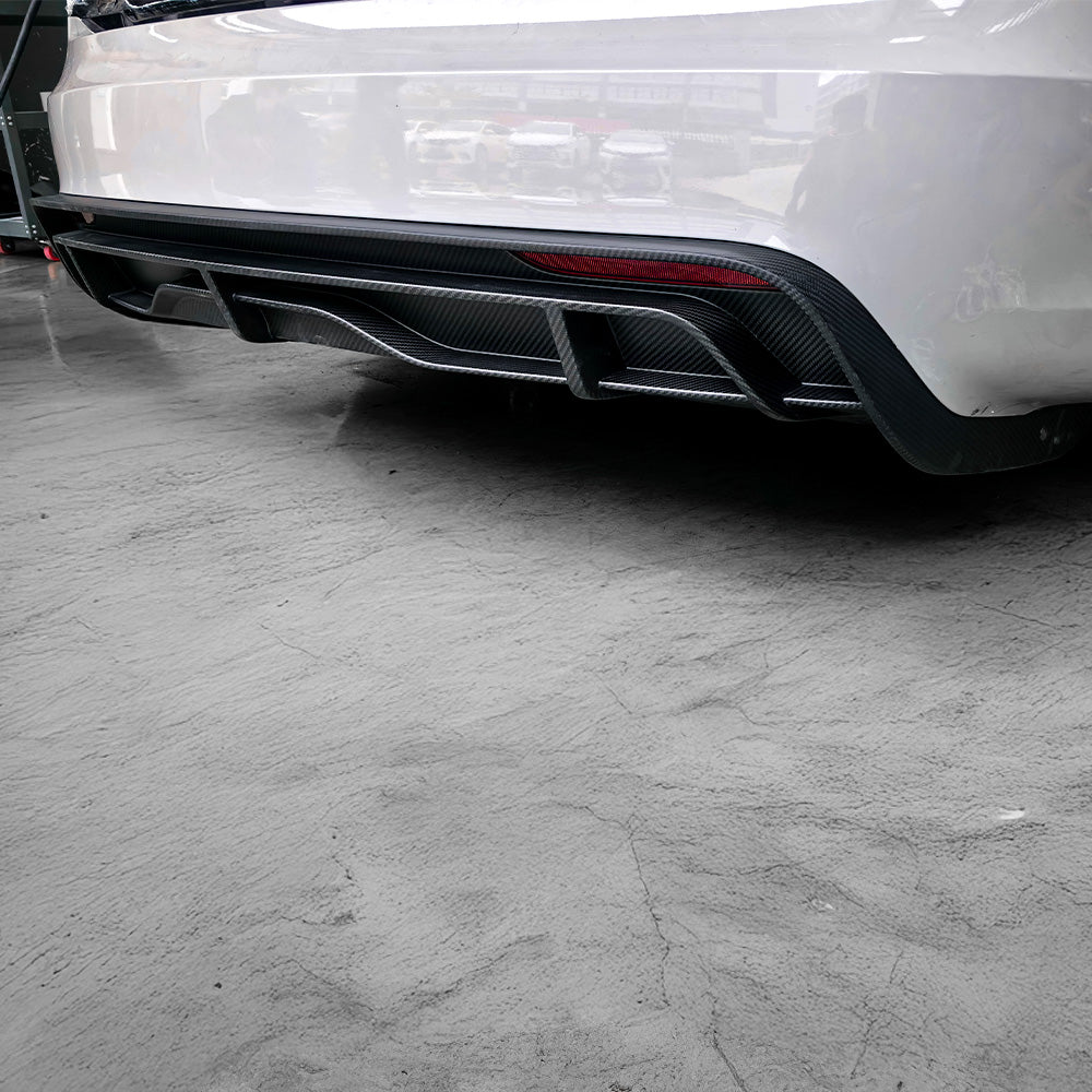 Carbon Fiber Rear Diffuser Replacement for Tesla Model S (2021–2025) – Aerodynamic Performance Upgrade