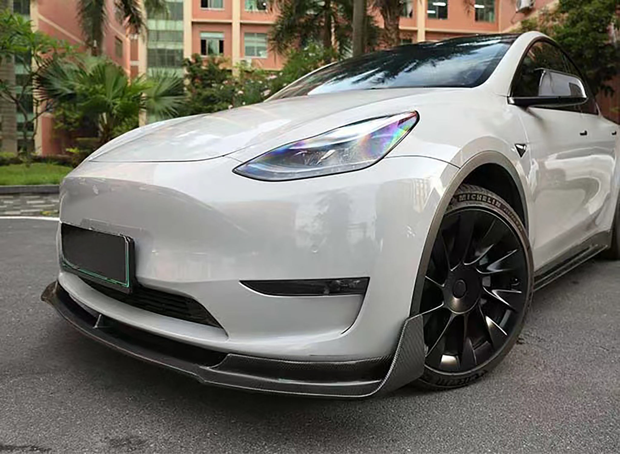 Premium Carbon Fiber Side Skirts for Tesla Model Y | High-Performance Aero Kit 2020-2024