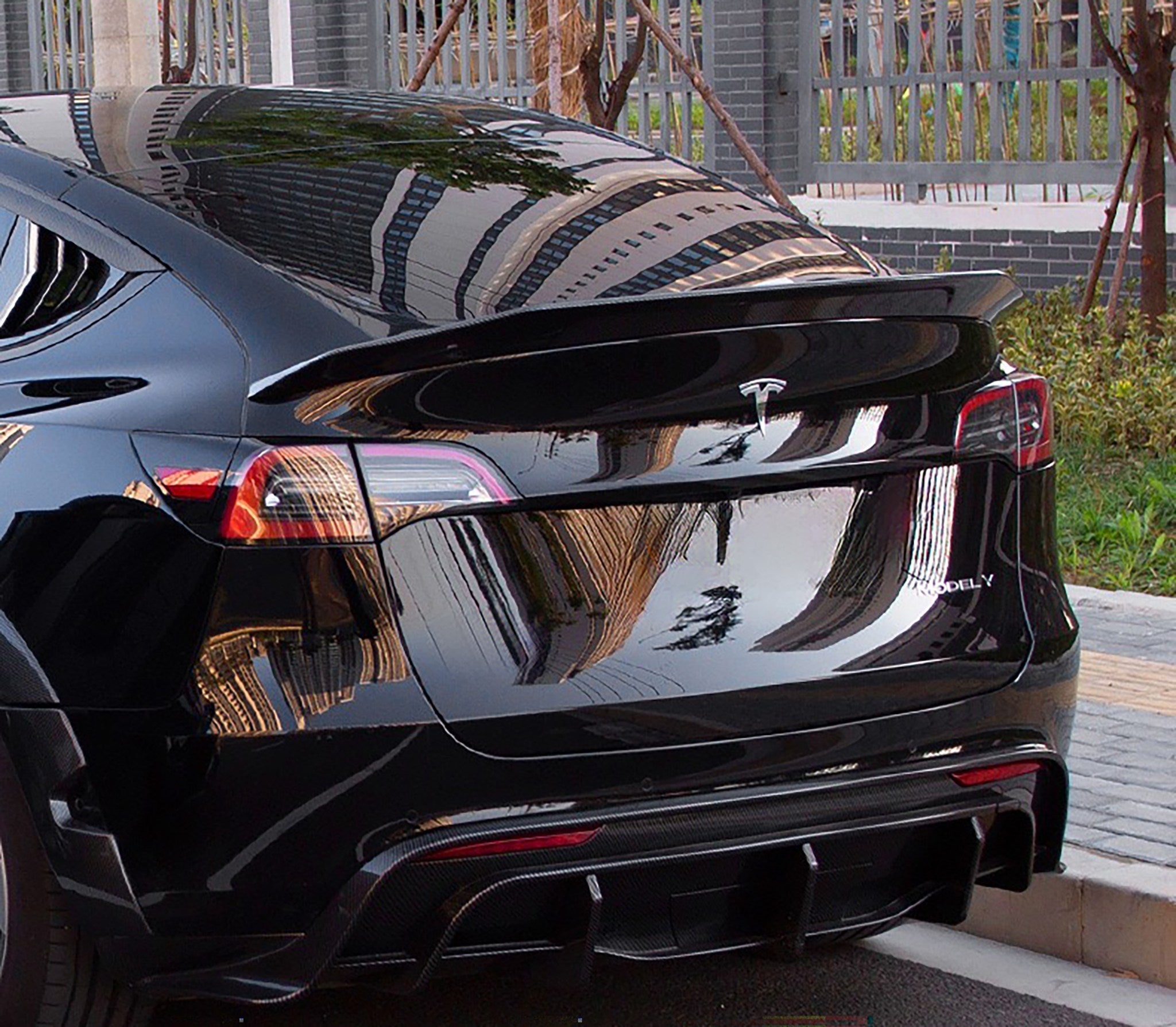 High-Performance Tesla Model Y Spoiler Wing (ABS Plastic) 2020-2024