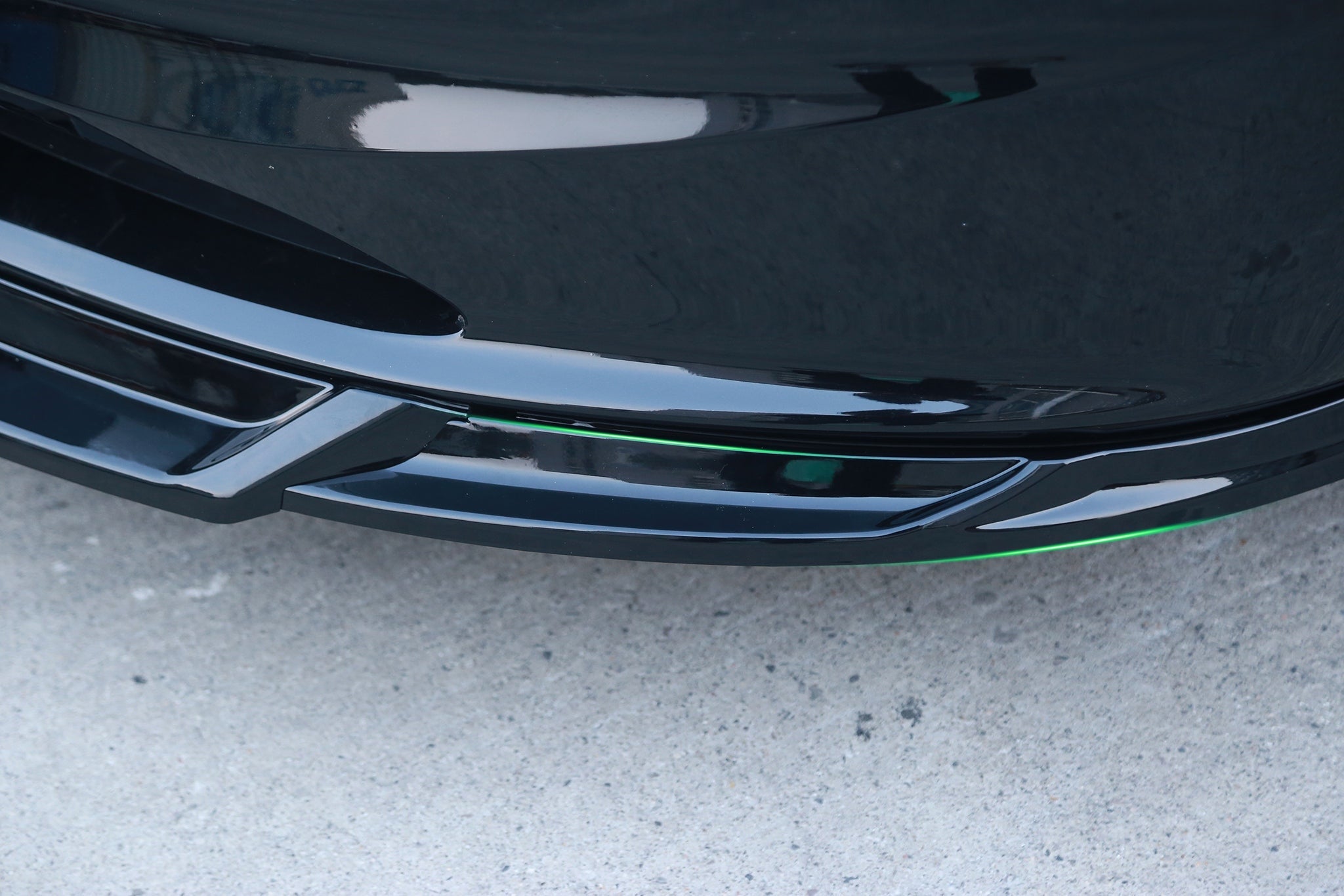 Aero Front Lip Spoiler For Tesla 2024+ Model 3 Highland (3 pieces)