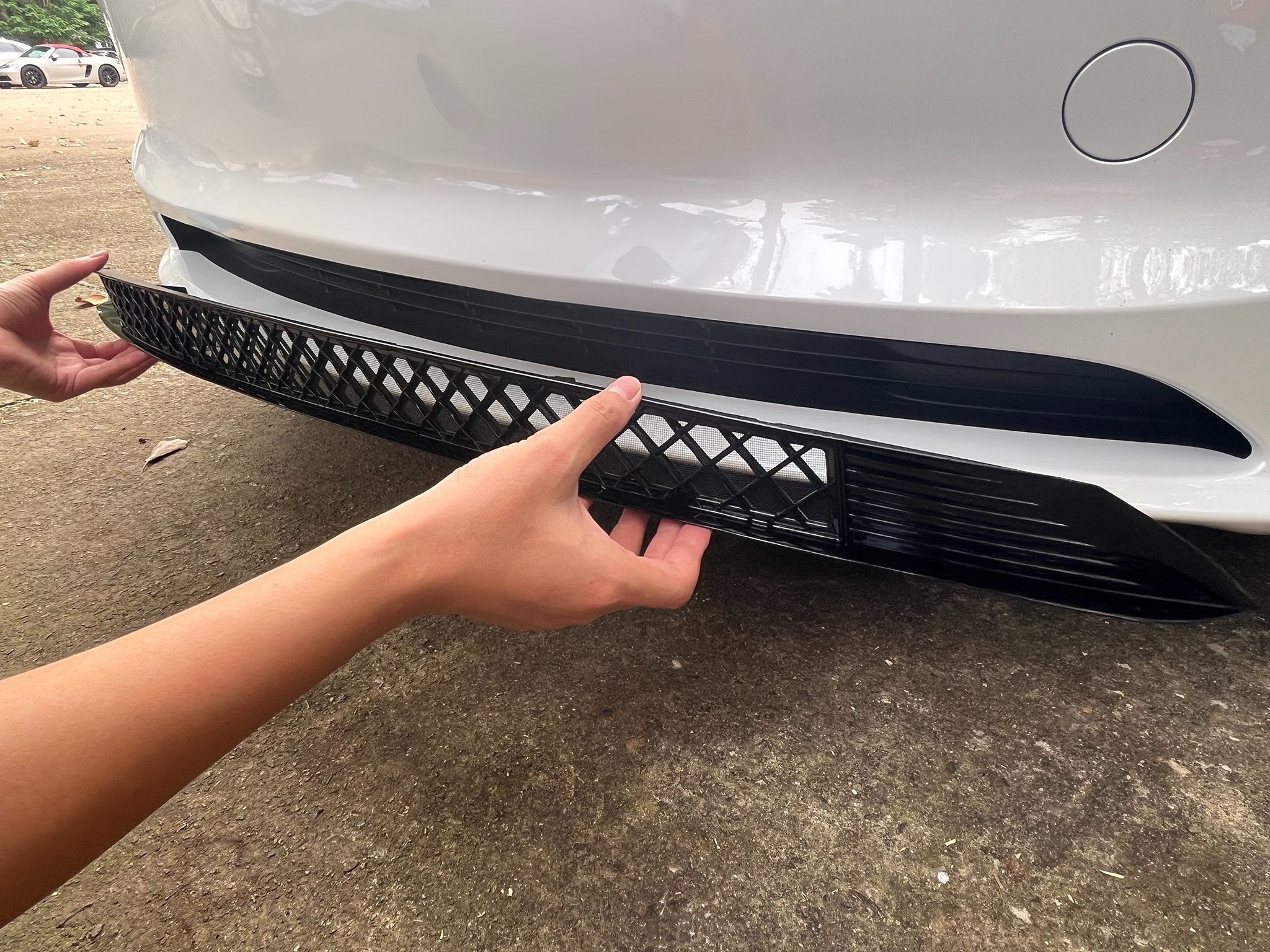 Front Bumper Grille Insert for 2024+ Tesla Model 3 Highland – Custom Fit with Removable Mesh, Debris Protection, and Easy Cleaning