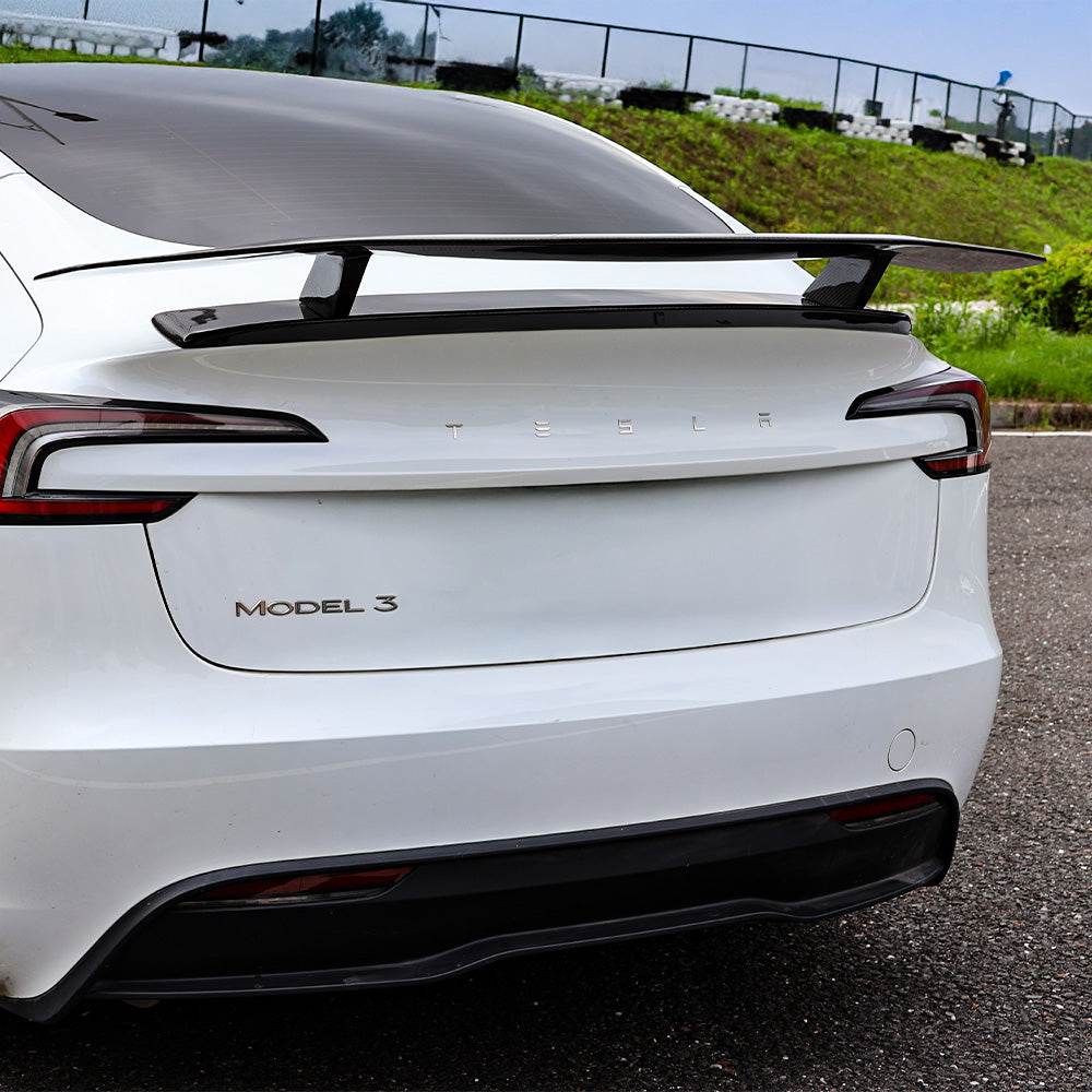 GT Style Real Carbon Fiber Spoiler Wing for Tesla Model 3 – Sporty Aerodynamic Rear Trunk Upgrade