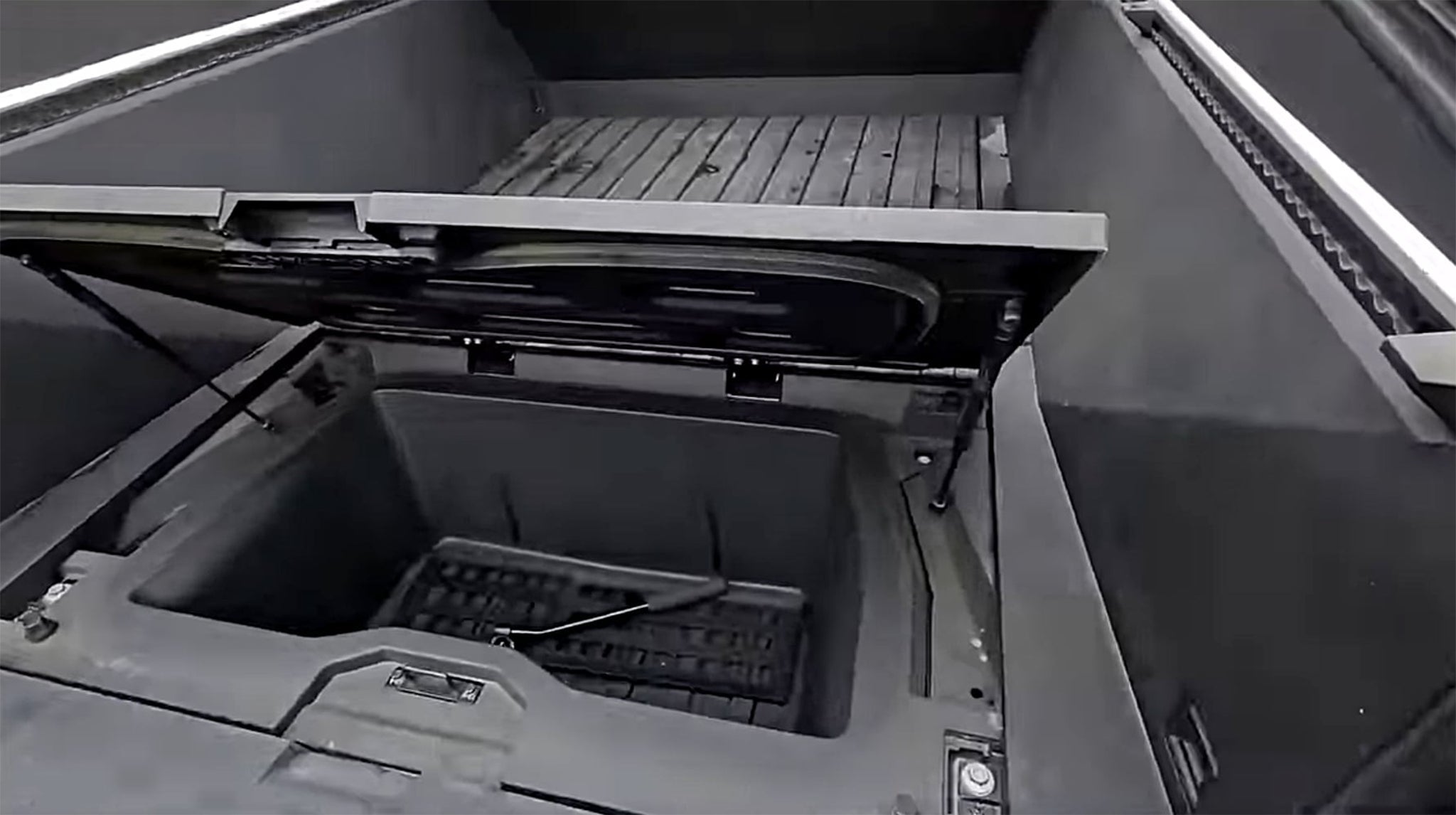 Bundle: Cybertruck Floor Mats & Bed Liners Full Set (6 PCS)