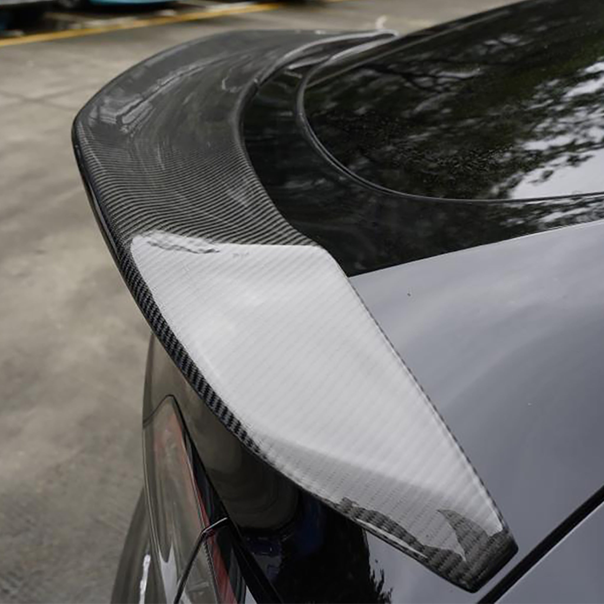 Tesla Model Y V-Style Carbon Fiber Spoiler (2020-2025.02)
