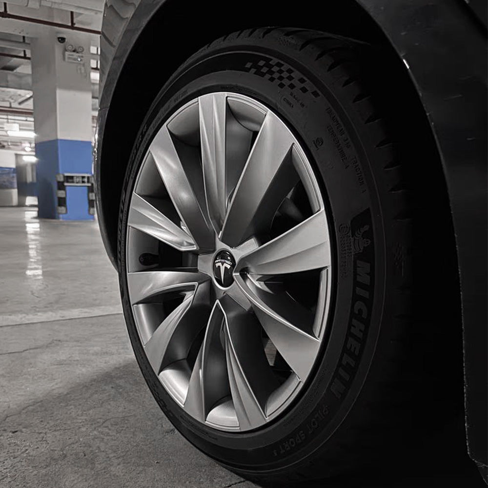 Nova-Style Wheel Covers for Tesla Model 3 (2017–2023.09) – 18” Aero Wheels – Matte Black & Silver – OEM-Fit Rim Protectors