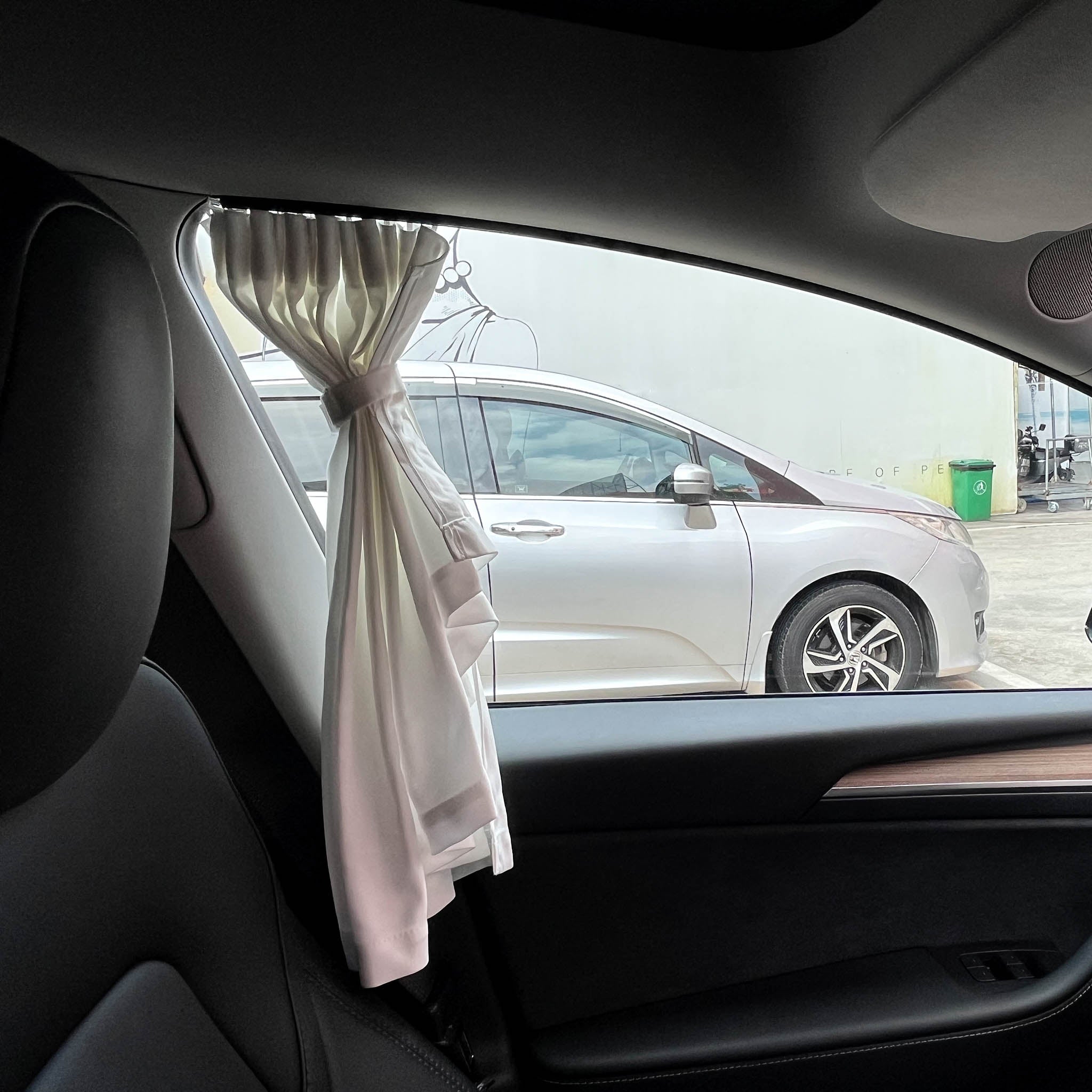 Tesla Side Window Privacy Sunshades with Built-In Track – No-Drill, UV-Blocking Curtains for Model 3 & Model Y