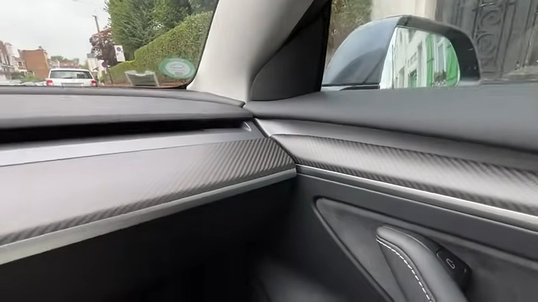 Teego Tesla Model 3/Y Dry Carbon Fiber Dashboard Cover | OEM Fit, UV-Resistant