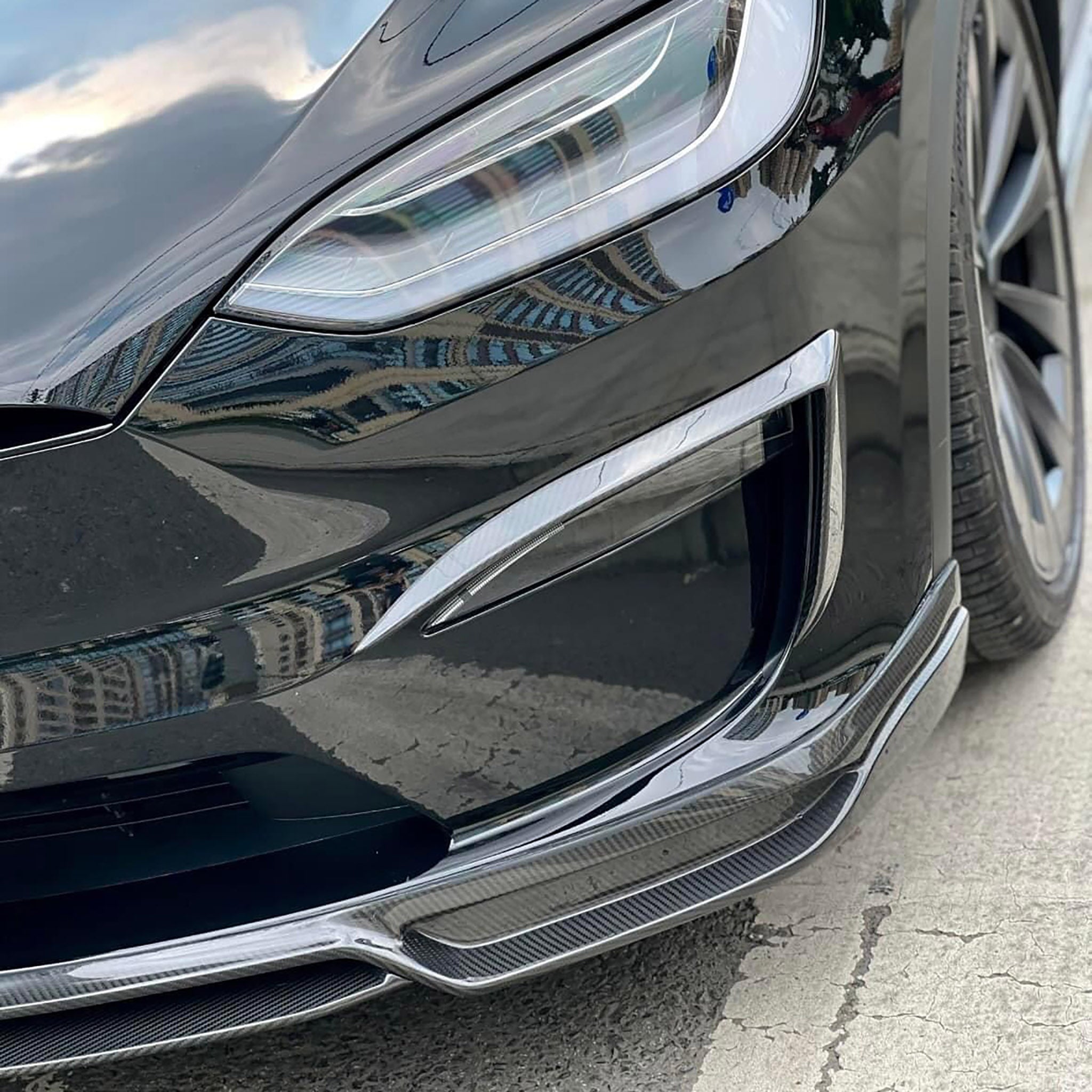 Tesla Model 3/Y/S/X Carbon Fiber Foglight Trim | Aero Upgrad