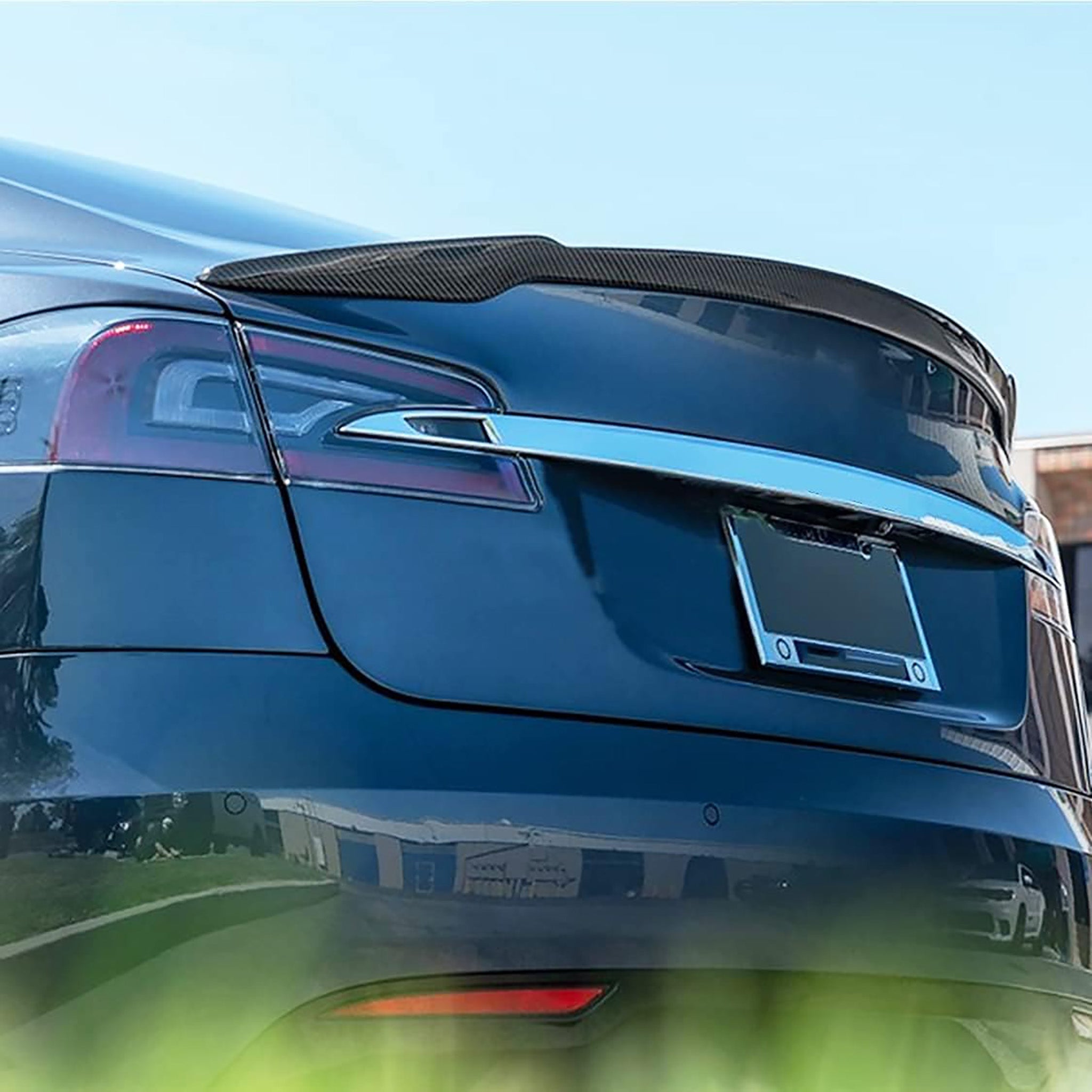 Tesla Model S Real Carbon Fiber Rear Spoiler - High-Gloss Aerodynamic Upgrade for Enhanced Performance & Style (2016-2025)