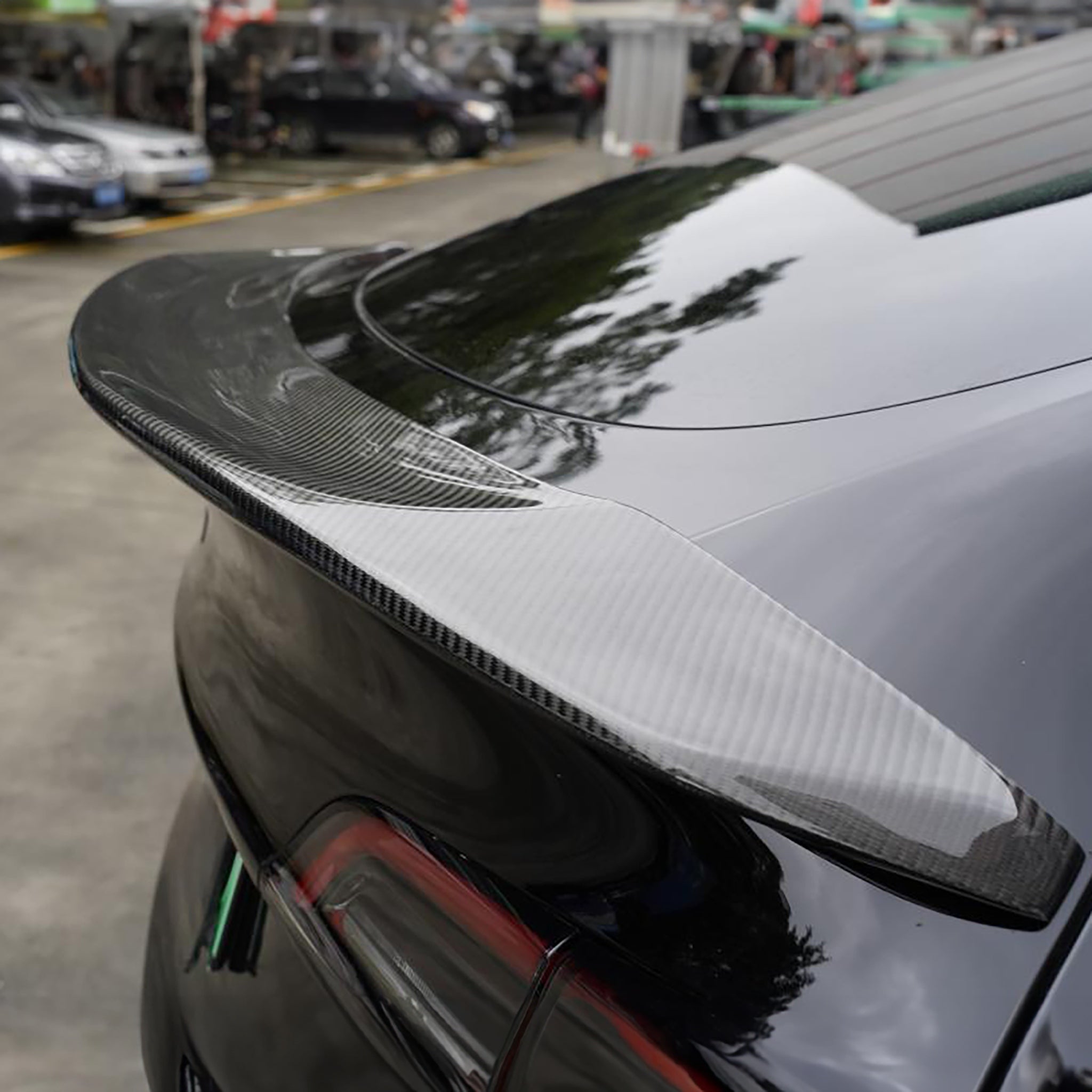 Tesla Model Y V-Style Carbon Fiber Spoiler (2020-2025.02)