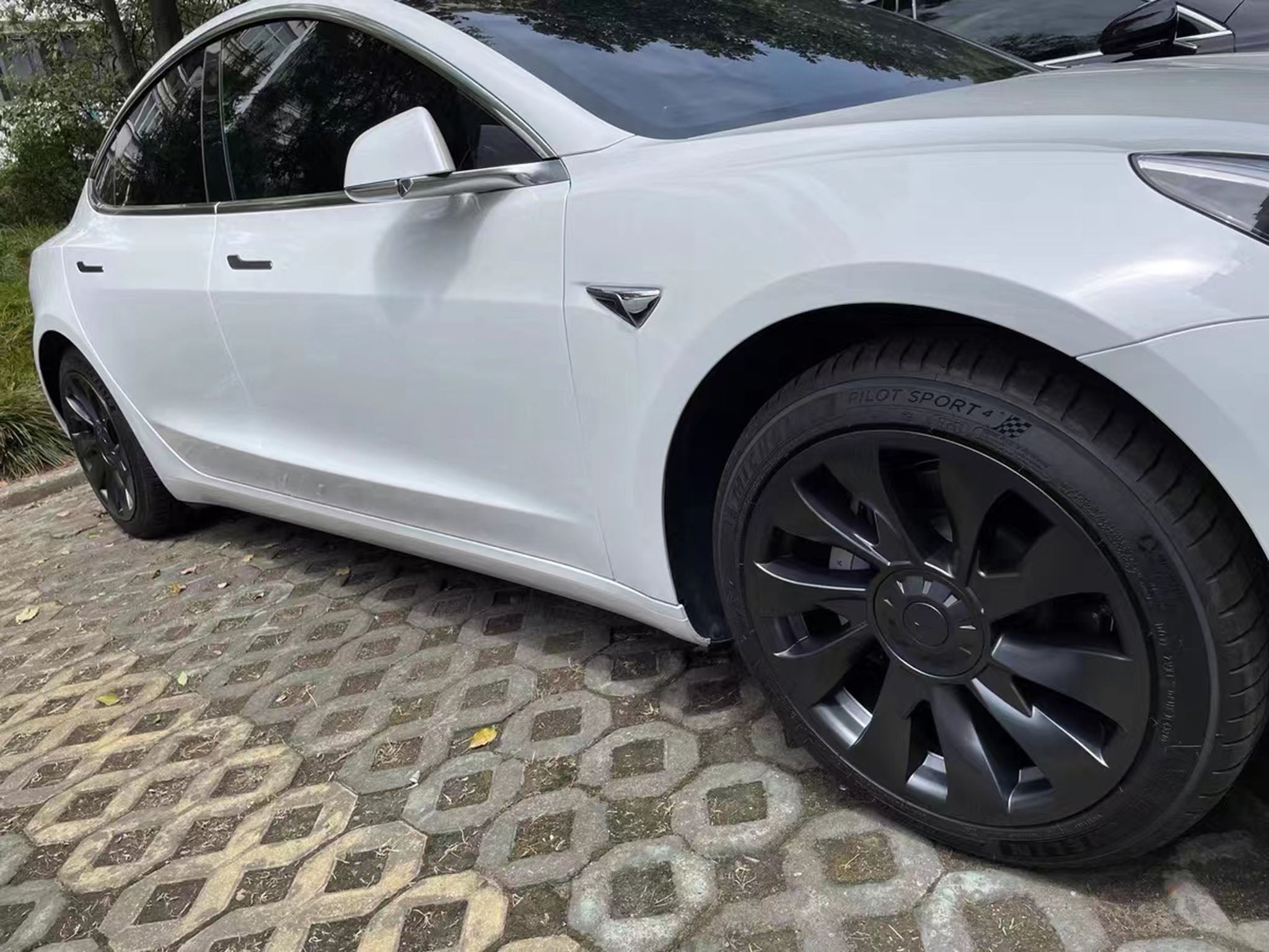 Tesla Model 3 Hub Cap 18 Inch Wheel Cover