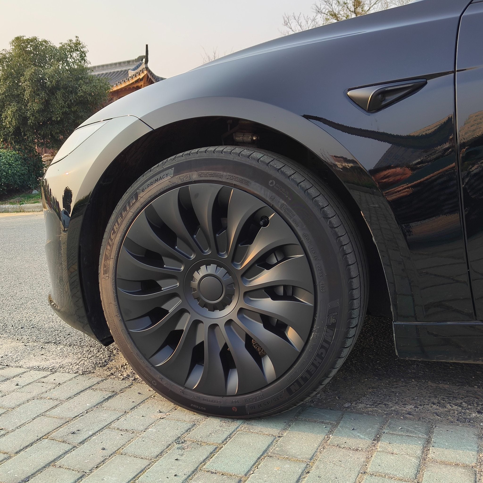 1 Pcs of UberTurbine 18'' Wheel Covers for 2024+ Model 3 (Single Replacement)