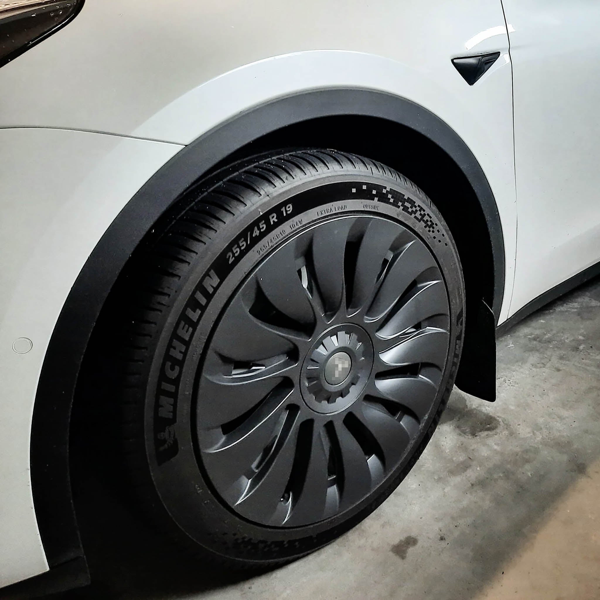 Uberturbine Wheel Covers for Tesla Model Y 19'' Gemini Wheels (Directional) 2020-2024