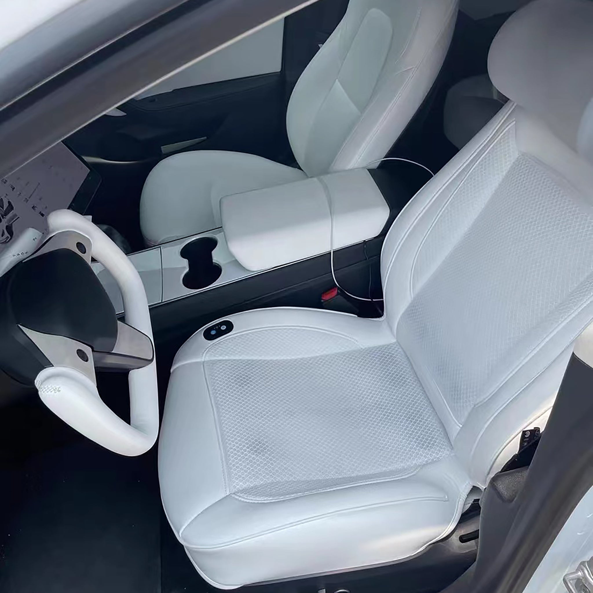 Tesla Ventilated Cooling Seat Cushion – Breathable Summer Comfort with Auto Start & 10 Silent Fans