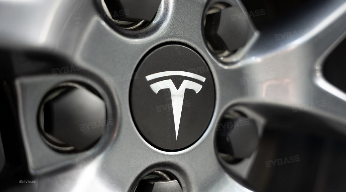 Wheel Center Cap Kit with Lug Nut Covers for Tesla Model 3/Y 18" and 19" Wheels