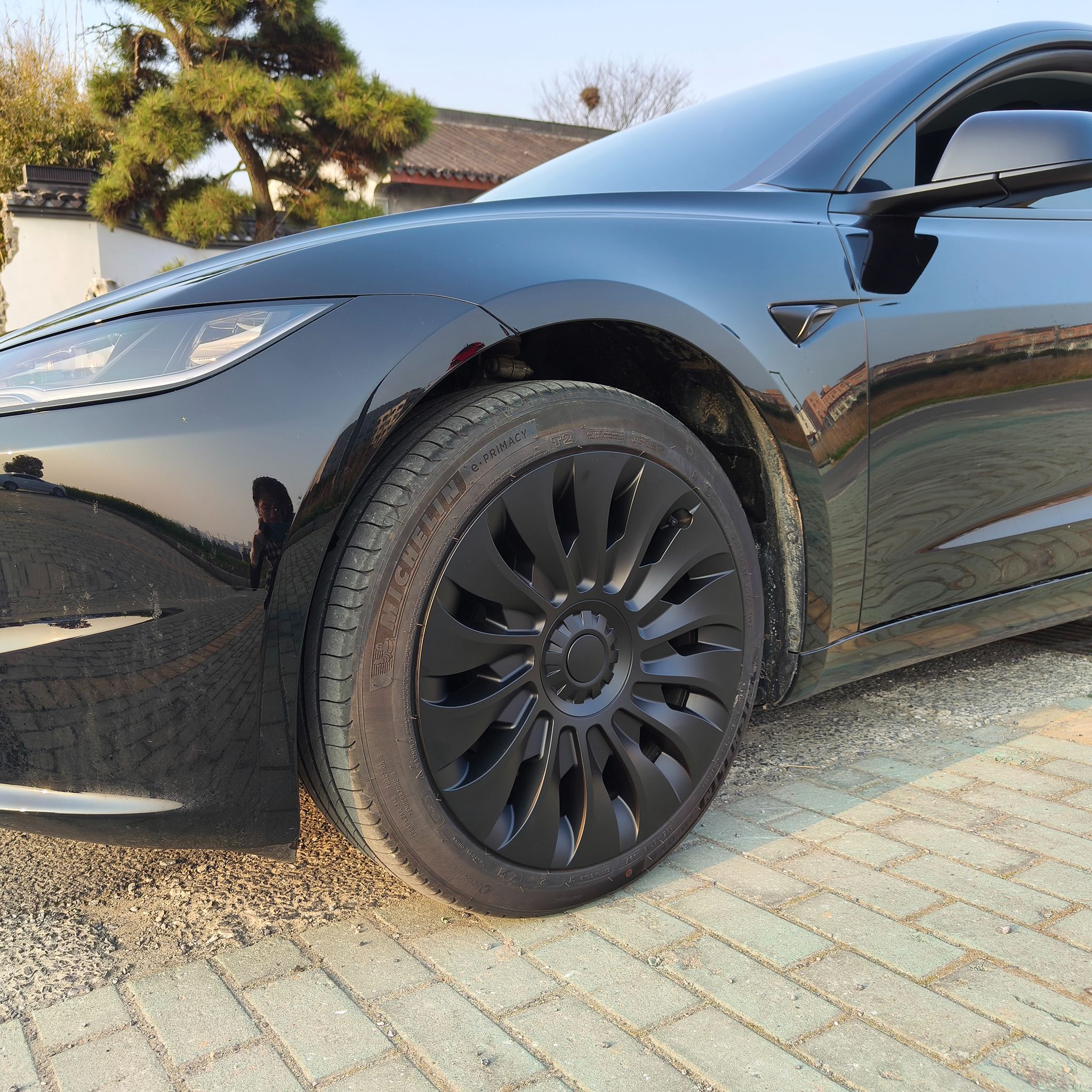 1 Pcs of UberTurbine 18'' Wheel Covers for 2024+ Model 3 (Single Replacement)