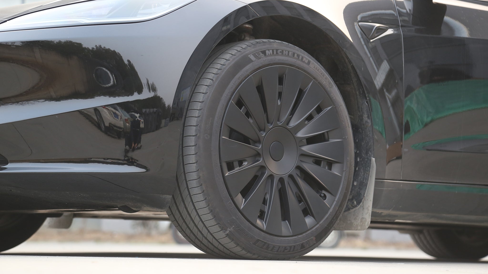 2024 New Model 3 Highland 18 inch Wheel Covers Turbine Style Wheel Hub Caps