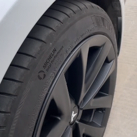 18-inch Arachnid-style wheel covers for Model 3 Highland