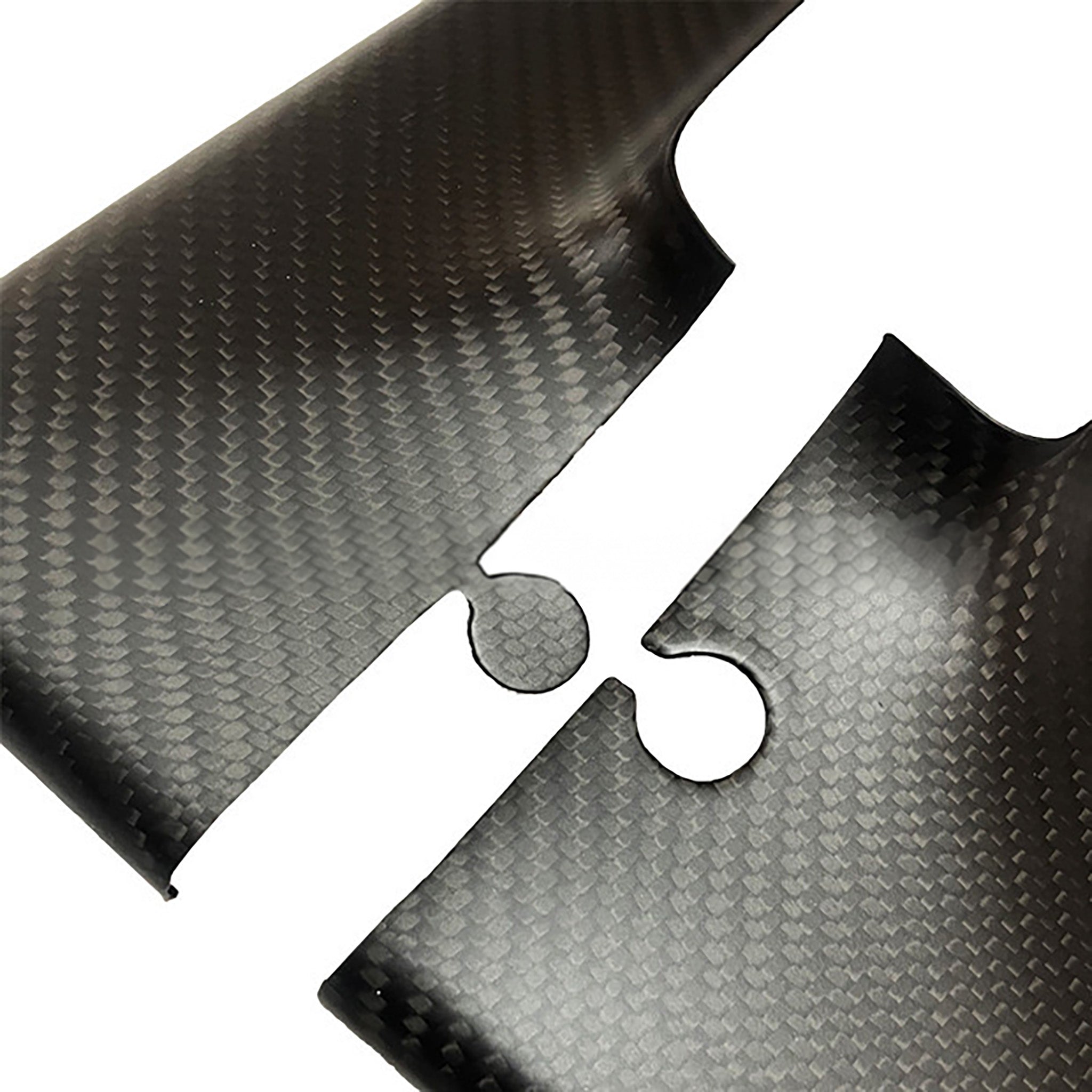 Detailed image of Model 3 Highland Carbon Fiber Touchscreen Cover seam