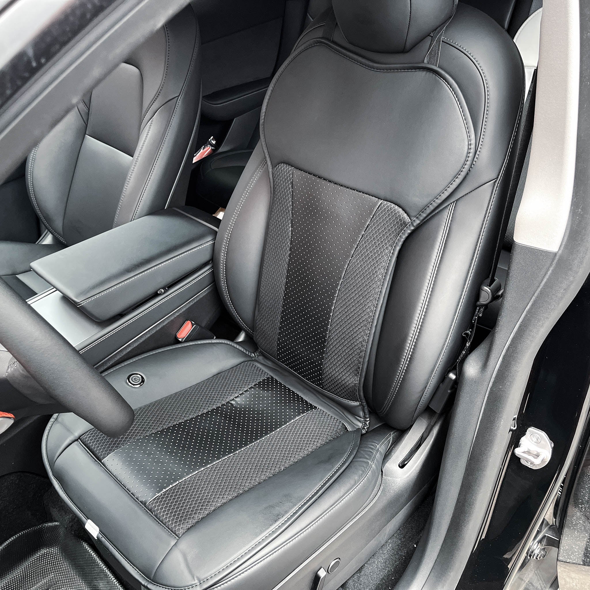 Premium Ventilated Seat Covers for Tesla Model 3 & Model Y (2017–2023) – Stay Cool All Summer (Front & Backseat Compatible)