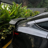 GT Style Real Carbon Fiber Spoiler Wing for Tesla Model 3 – Sporty Aerodynamic Rear Trunk Upgrade