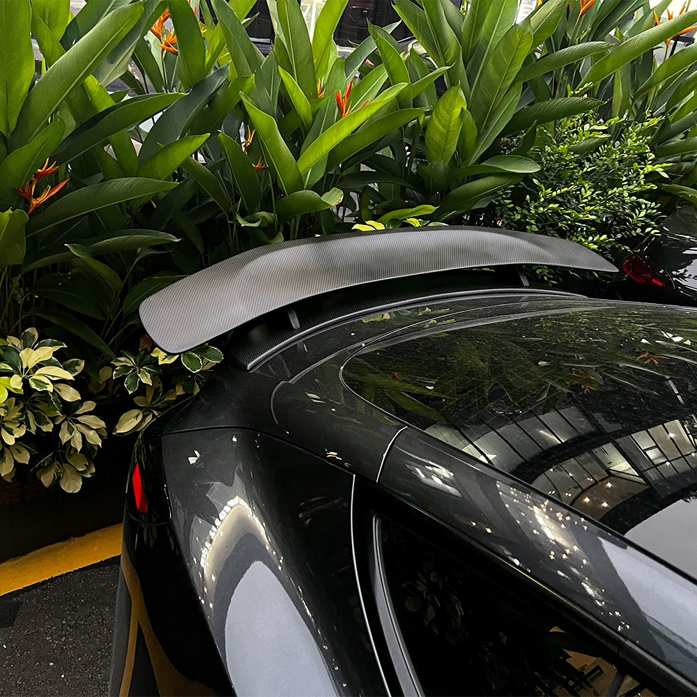 GT Style Real Carbon Fiber Spoiler Wing for Tesla Model 3 – Sporty Aerodynamic Rear Trunk Upgrade