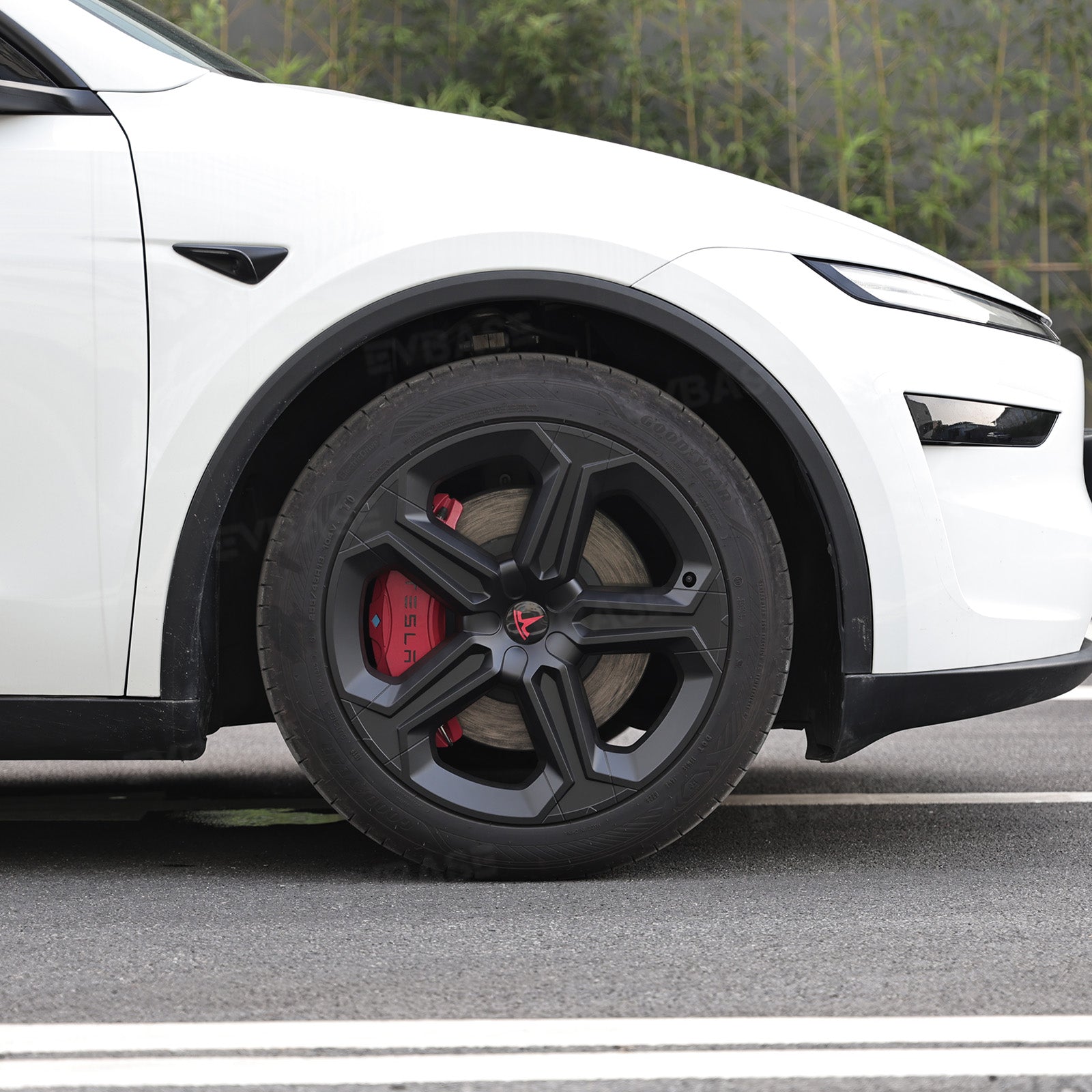 Tessgo "Nomad-Armor" 19" Futuristic Off-Road Wheel Covers for Model Y Juniper