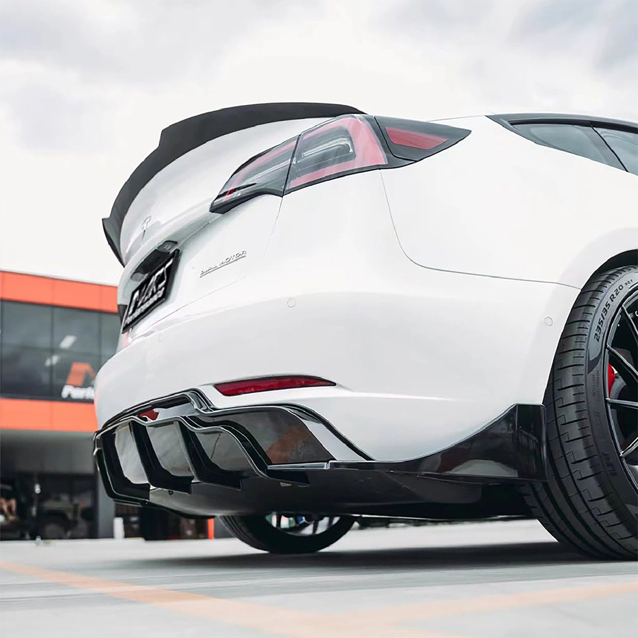 Tesla Model 3 Body Kit(9 Pcs) (2017–2023) – ABS Sport Upgrade for Style & Performance