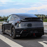 Tesla Model Y exterior upgrade with RT-style carbon fiber rear spoiler