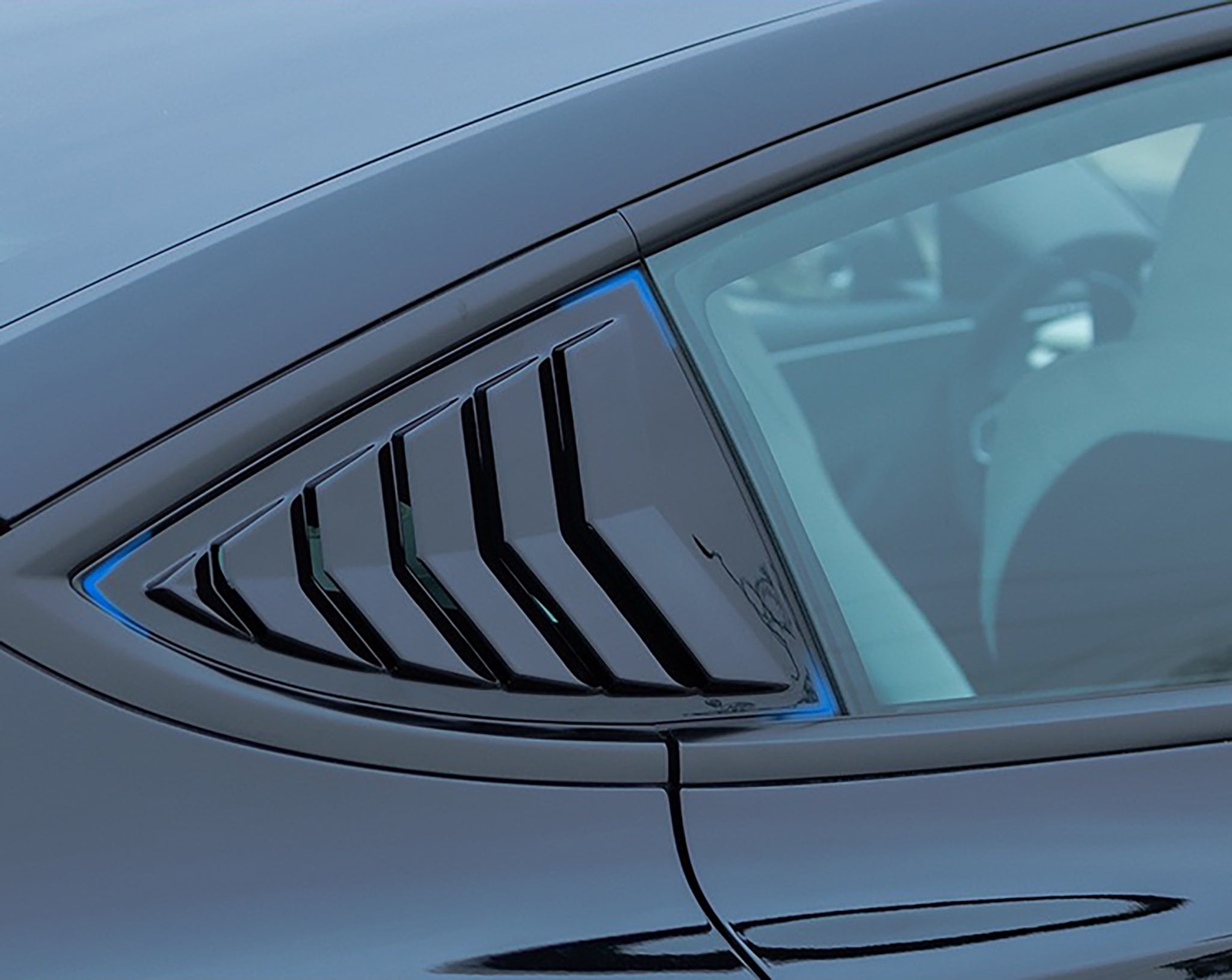 Racing-Style Rear Side Quarter Window Louvers for Tesla Model 3 2017-2024