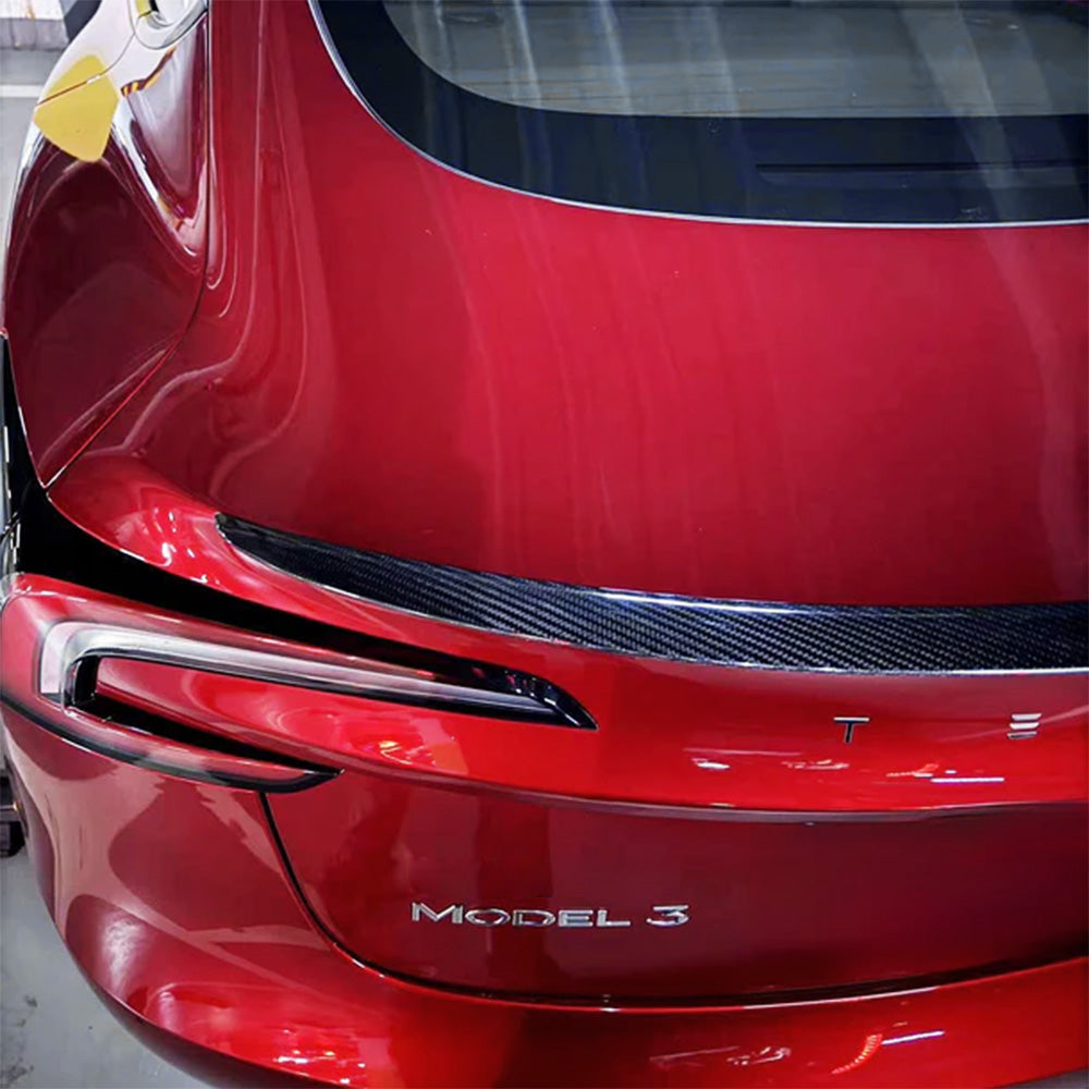 Tesla Model 3 Highland Glossy Carbon Fiber Spoiler (Older Performance Style)