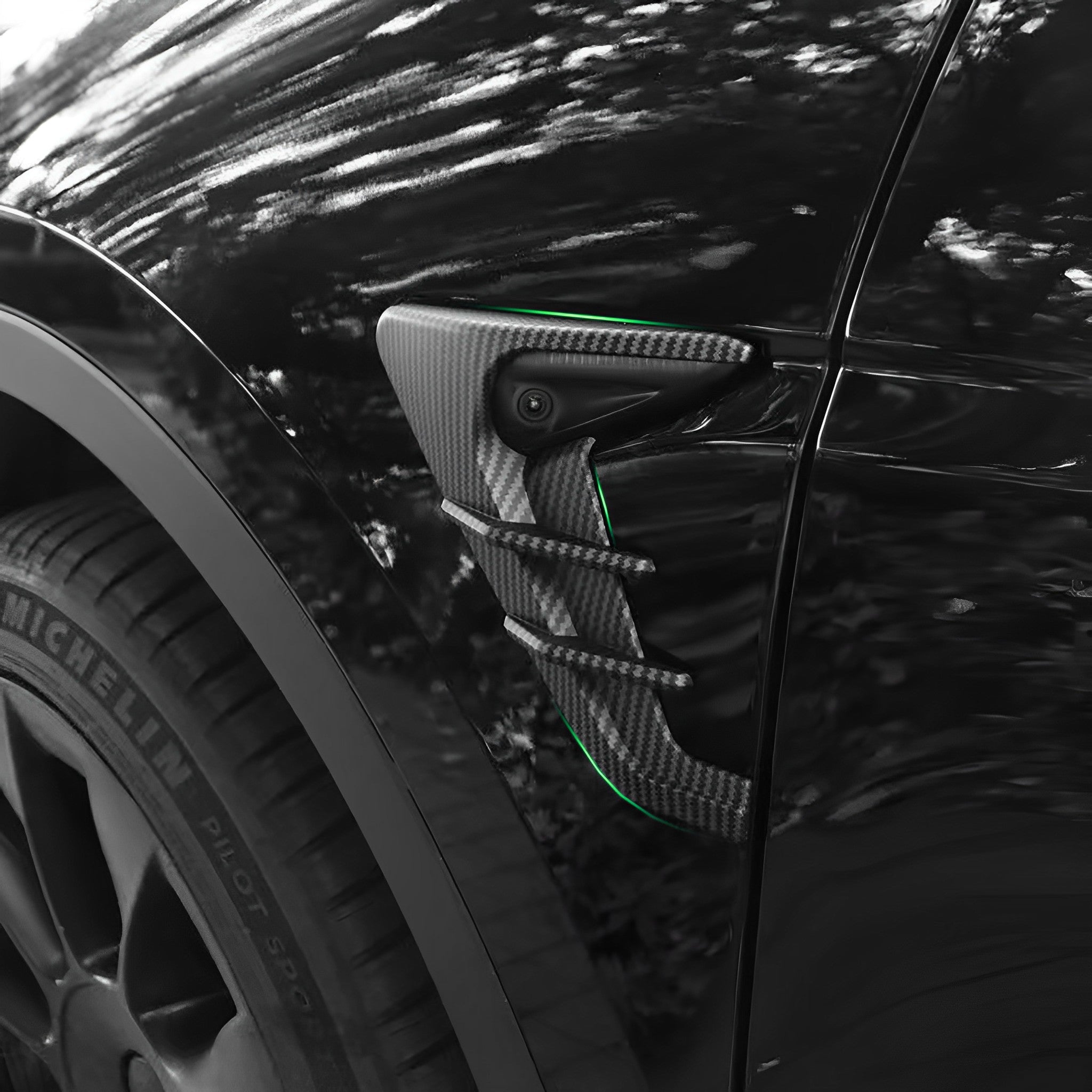Sporty Camera Trim Cover for Tesla Model 3 & Model Y (HW3.0/HW4.0) – Sleek Protection & Style Upgrade