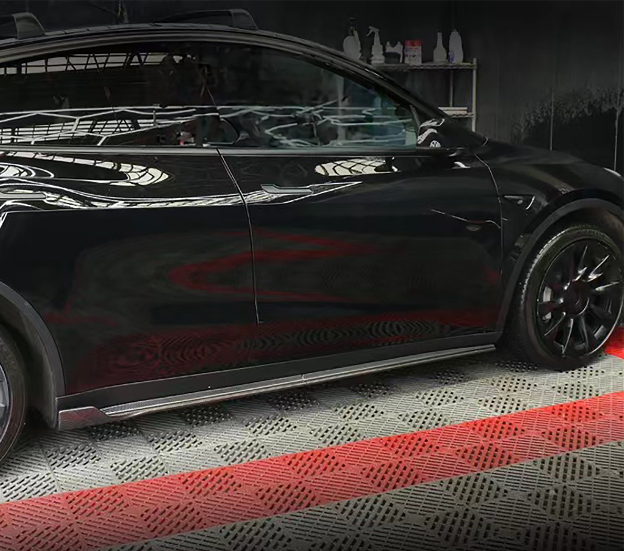 Sporty ABS Plastic Side Skirts for Tesla Model Y (2020+)