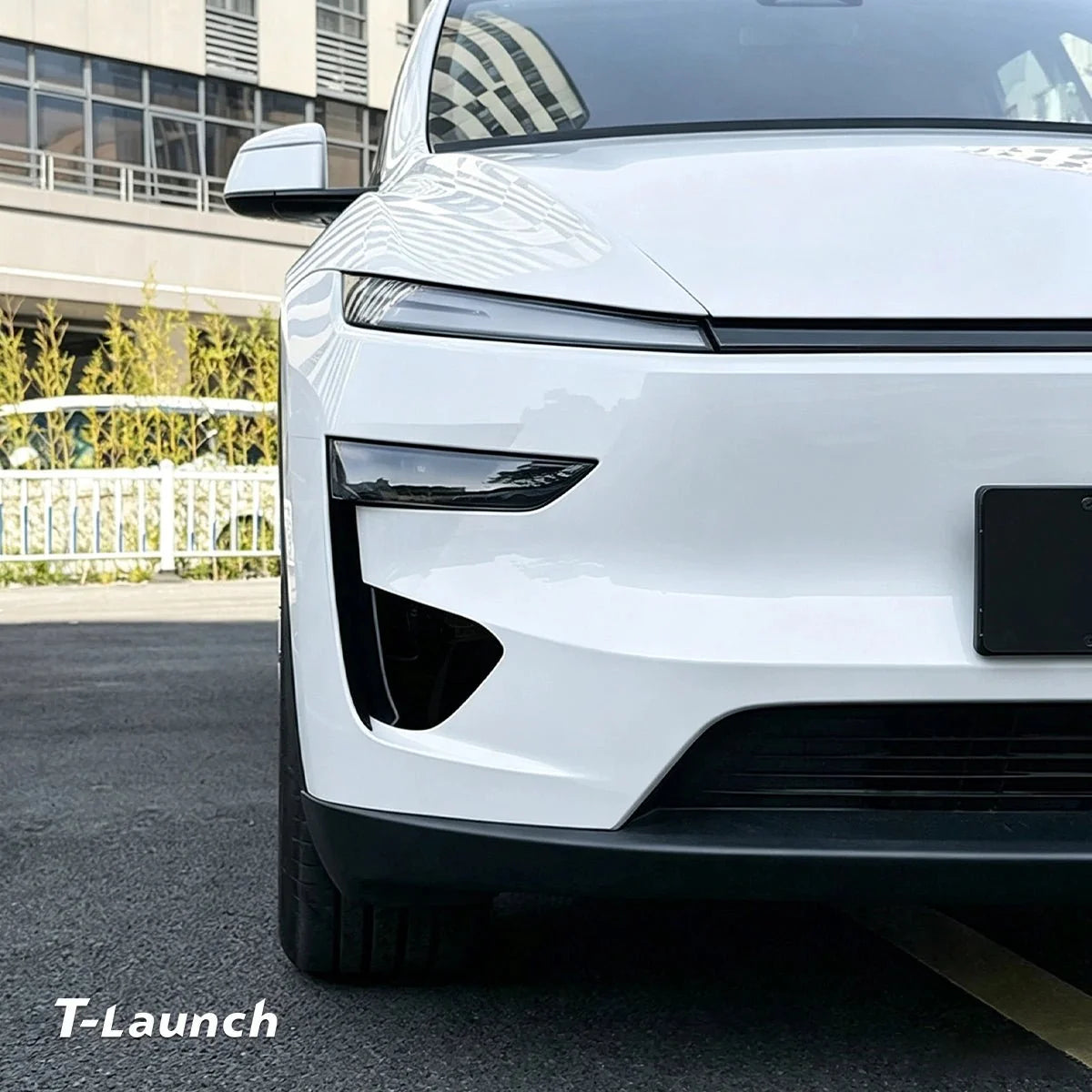 TPU Performance Style Fog Light Film for Tesla Model Y Juniper 2025+ / Model Y L 2026+