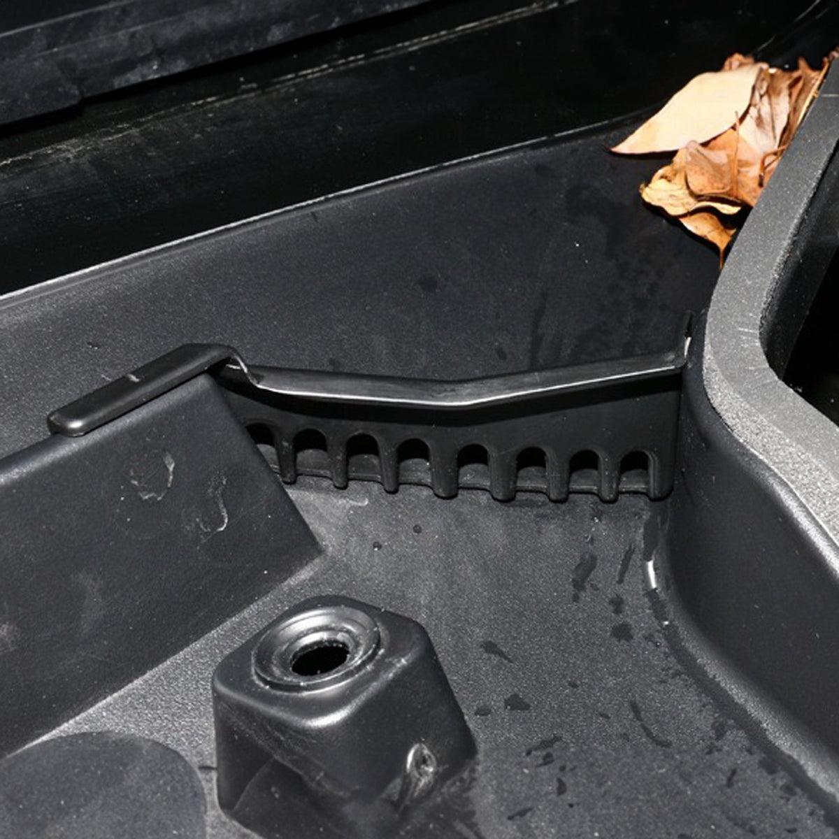 Tesla Model Y Under-Hood Rain Gutter Filter