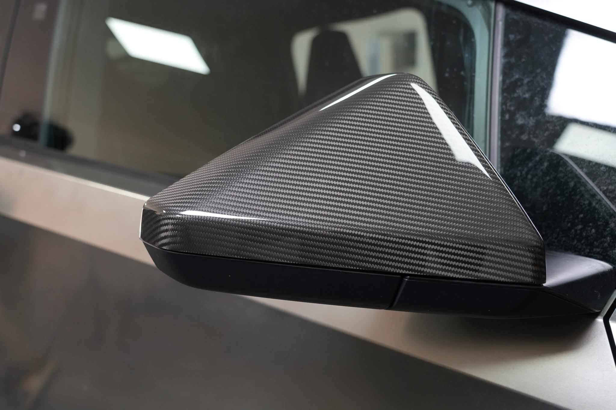 Tesla Cybertruck Real Carbon Fiber Mirror Caps – Gloss/Matte Finish | OEM Fitment, No-Drill Installation