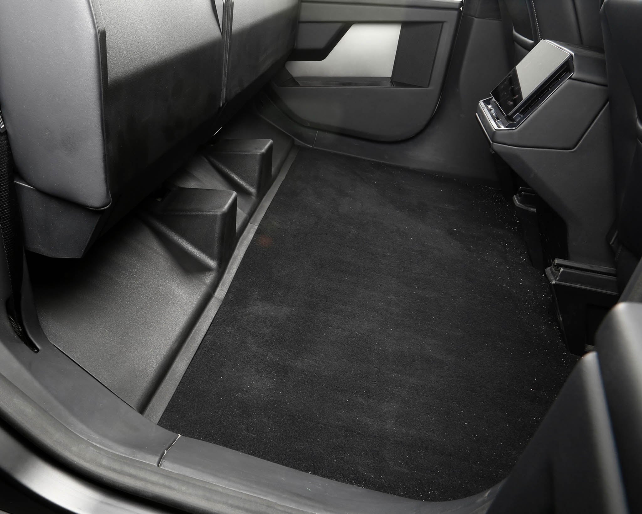 TESSGO Rear Underseat Protector Cover FOR Tesla Cybertruck 2024