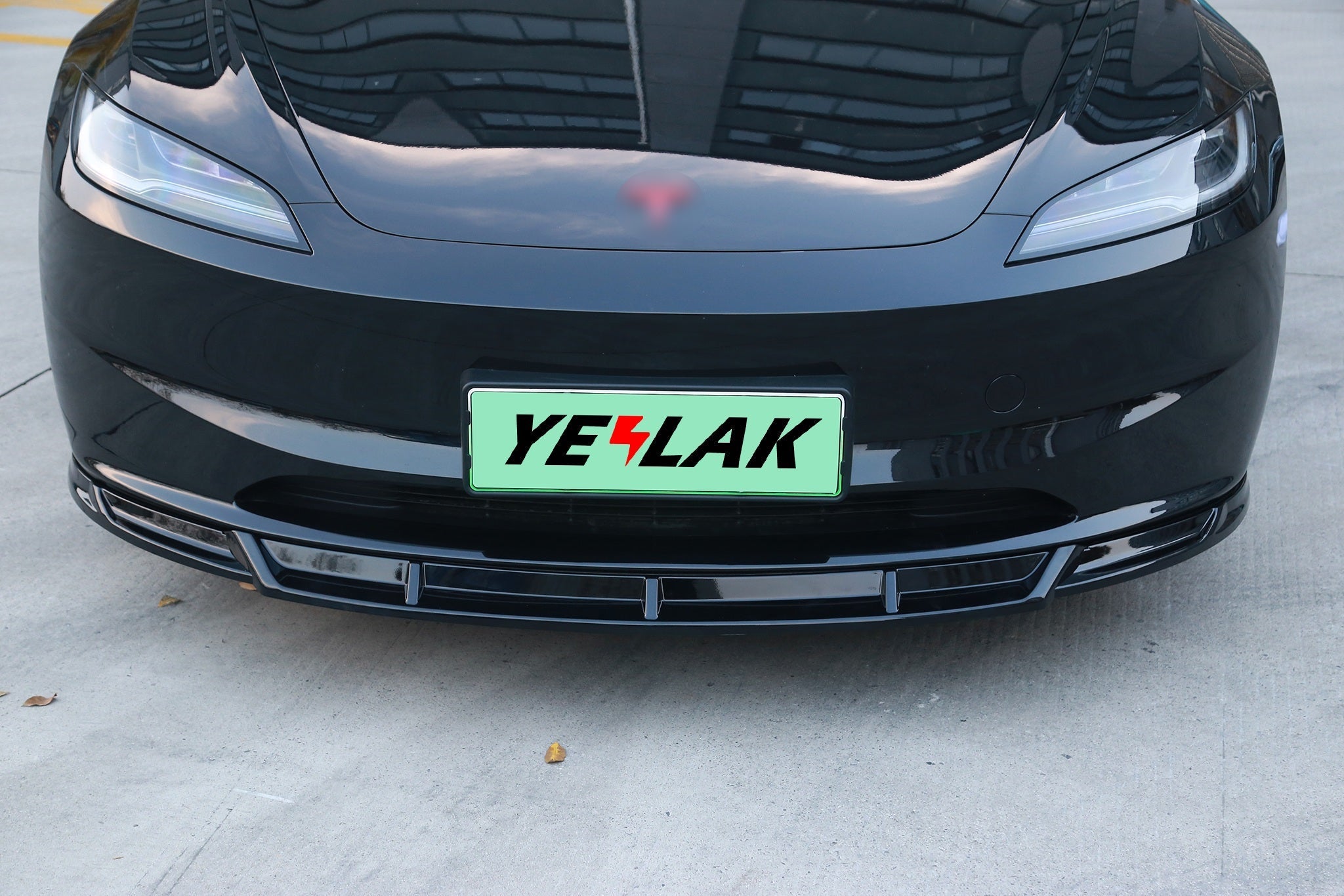 Aero Front Lip Spoiler For Tesla 2024+ Model 3 Highland (3 pieces)